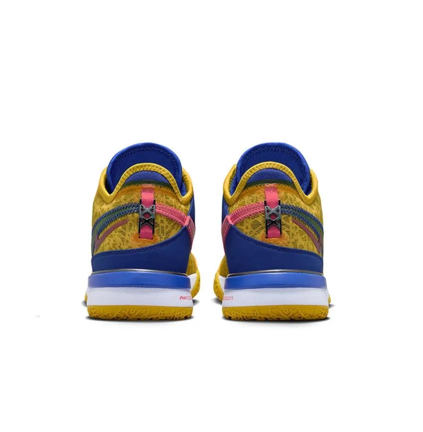 '  Titan Zoom LeBron NXXT Gen EP 'Titan Hoops Fair' Drive Motion