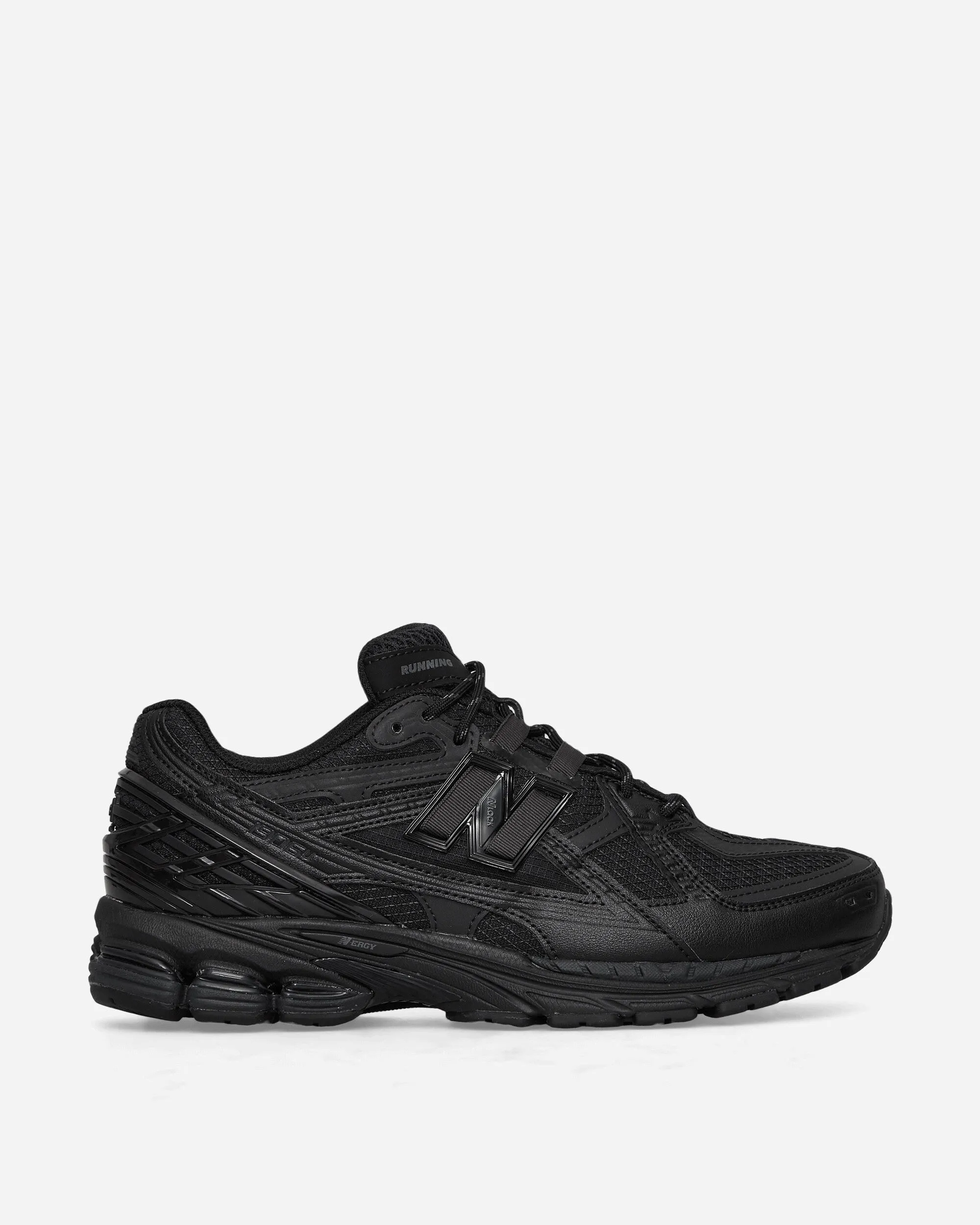 1906 Utility Sneakers Black Break Step Urban Runner
