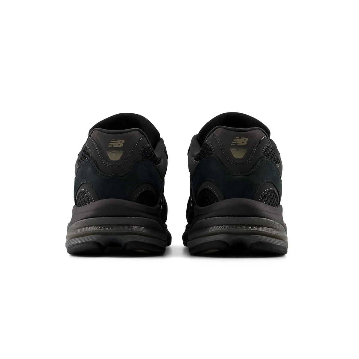 2010 'Black' streamlined look