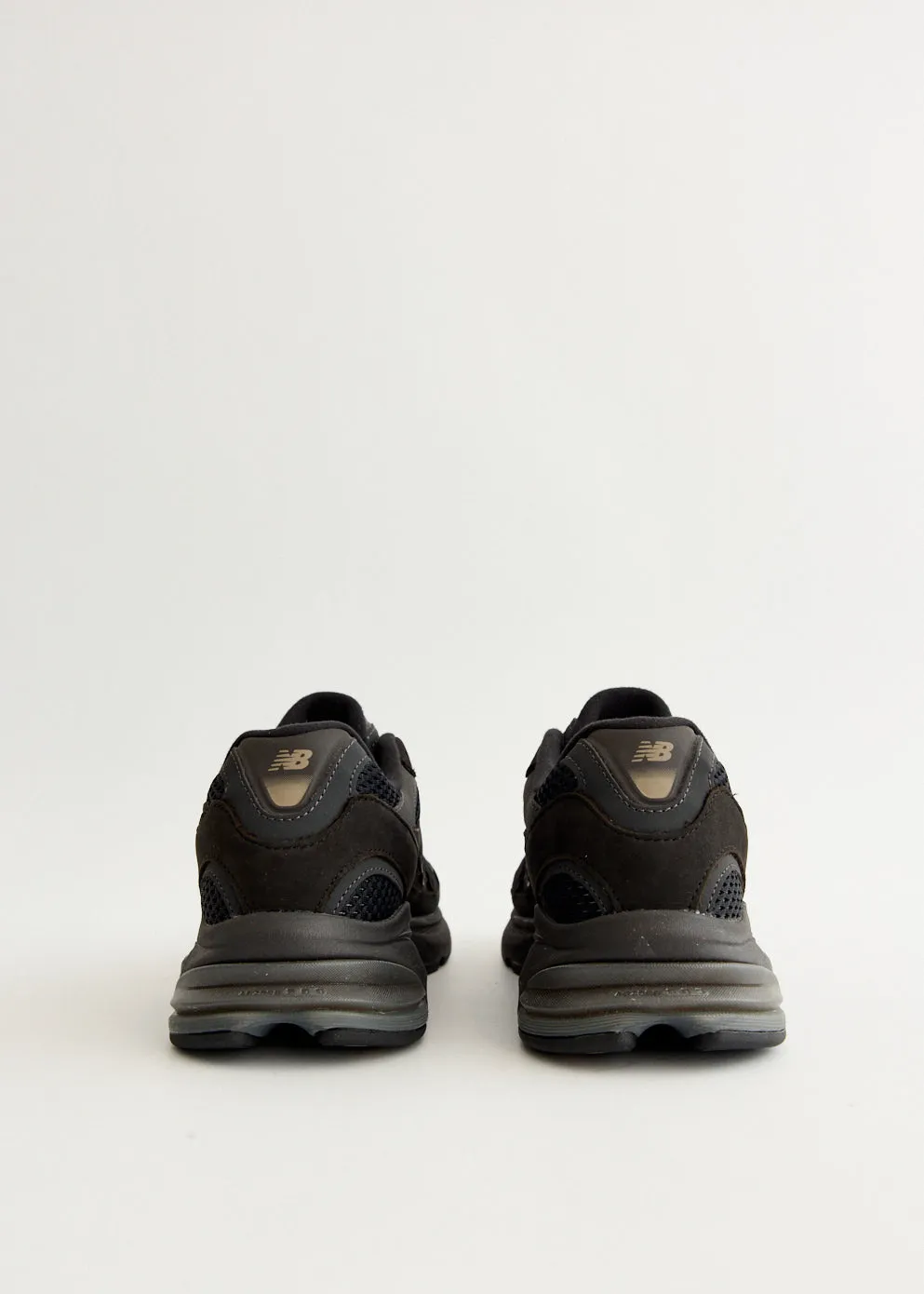 2010 'Black' Sneakers High Top Style Relax Style