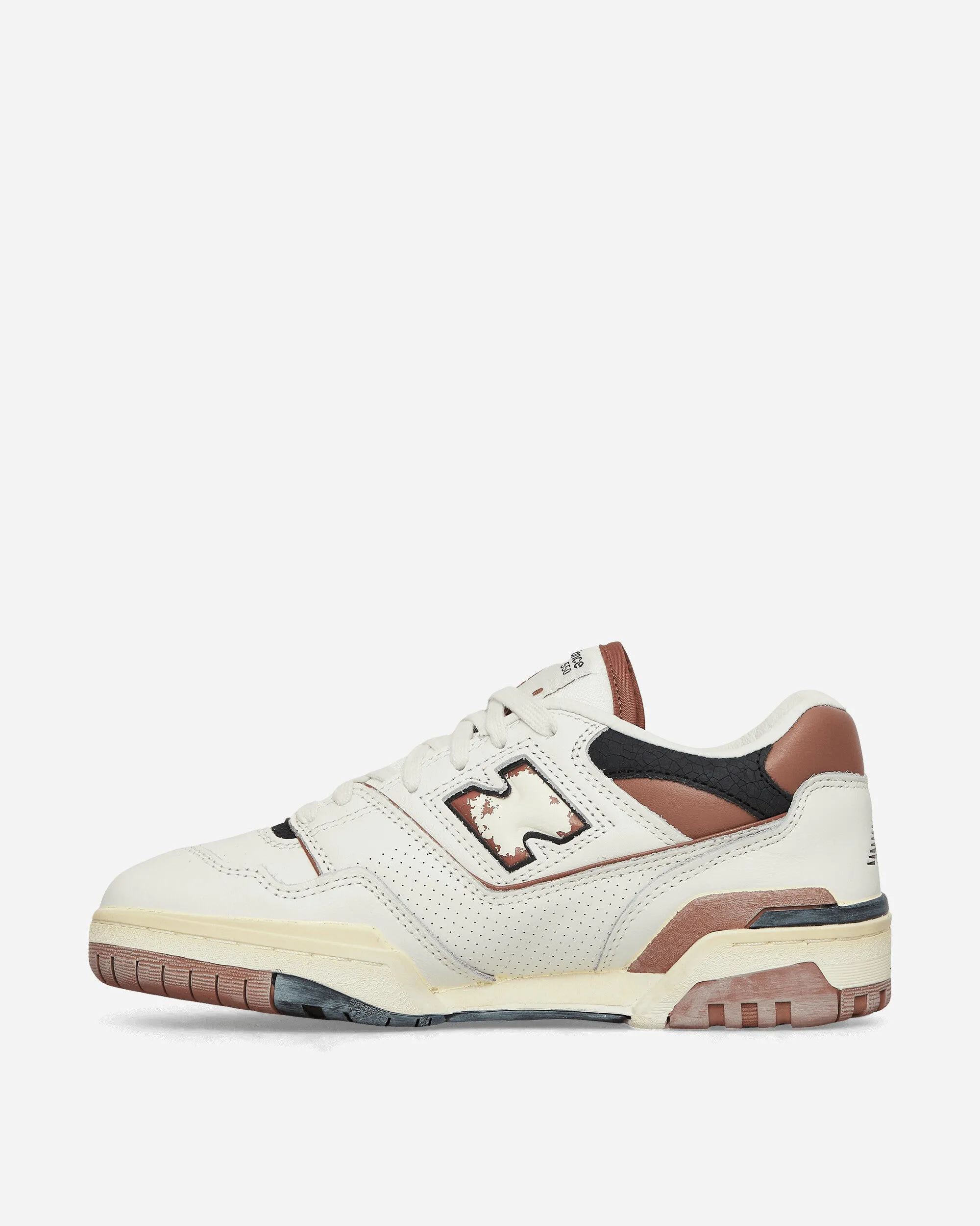 550 Sneakers Off White / Brown Durable Base Skip Hike