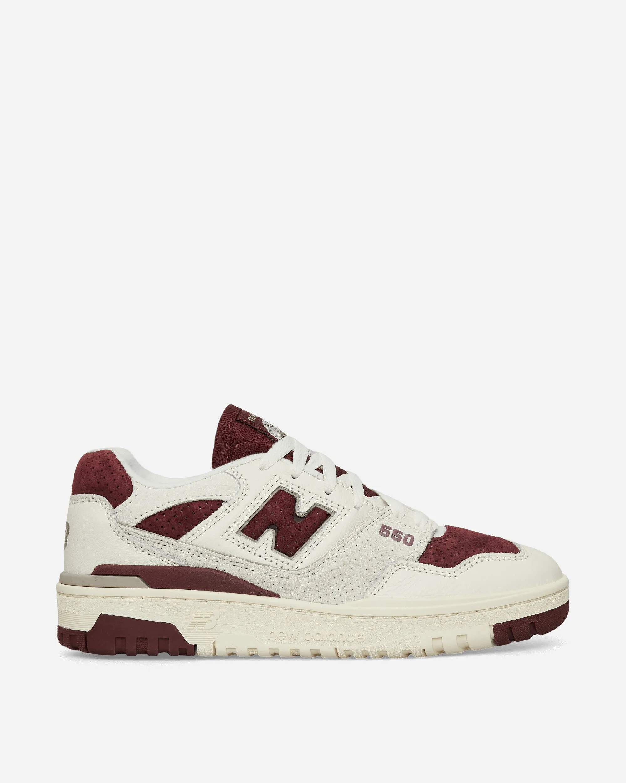 550 Sneakers Sea Salt / Classic Crimson Ergo Tech Grip Hike