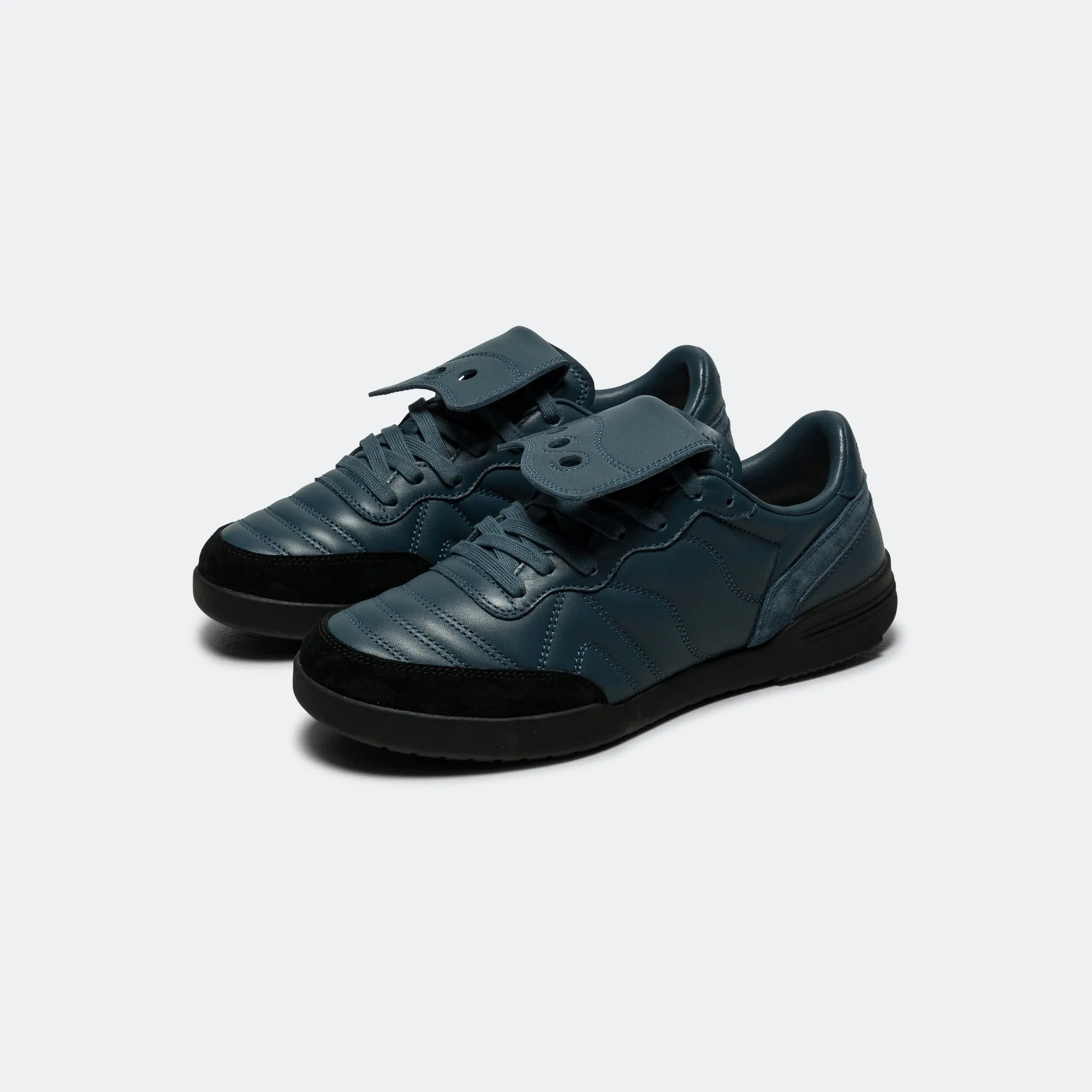 5861 Silo - Navy/Black Long Use