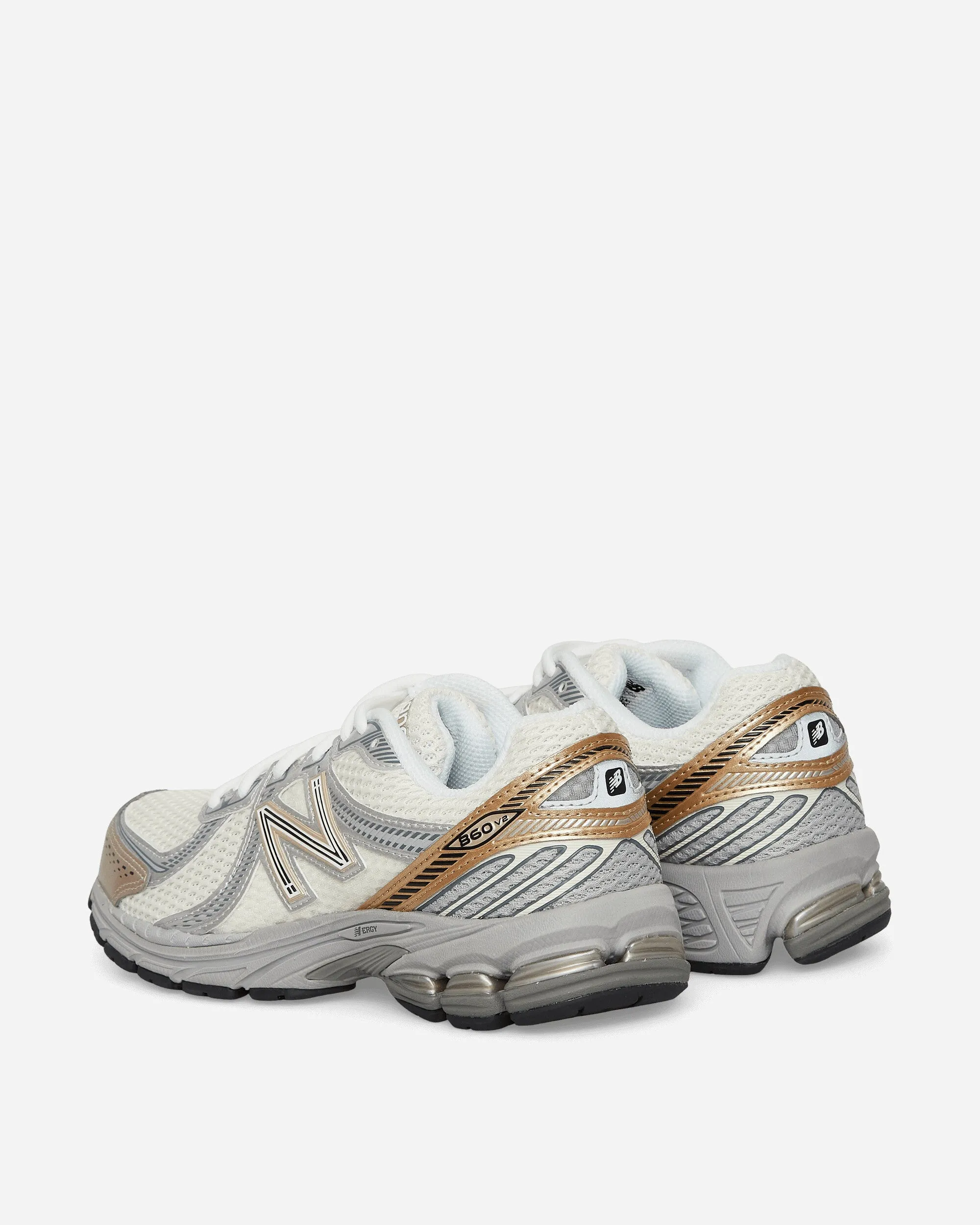 860v2 Sneakers Sea Salt / Gold Metallic Work From Home Fast Walk