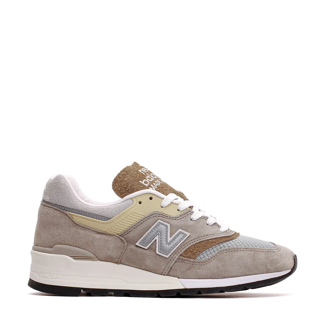 lightweight breathable shoes New Balance Unisex Made in USA 997 Light Mushroom U997MG