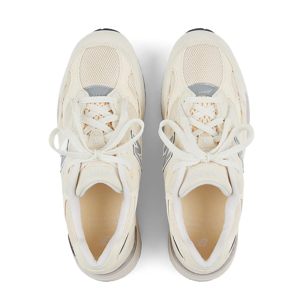 in USA 992 'Calcium Raw Cashew' Urban Movement