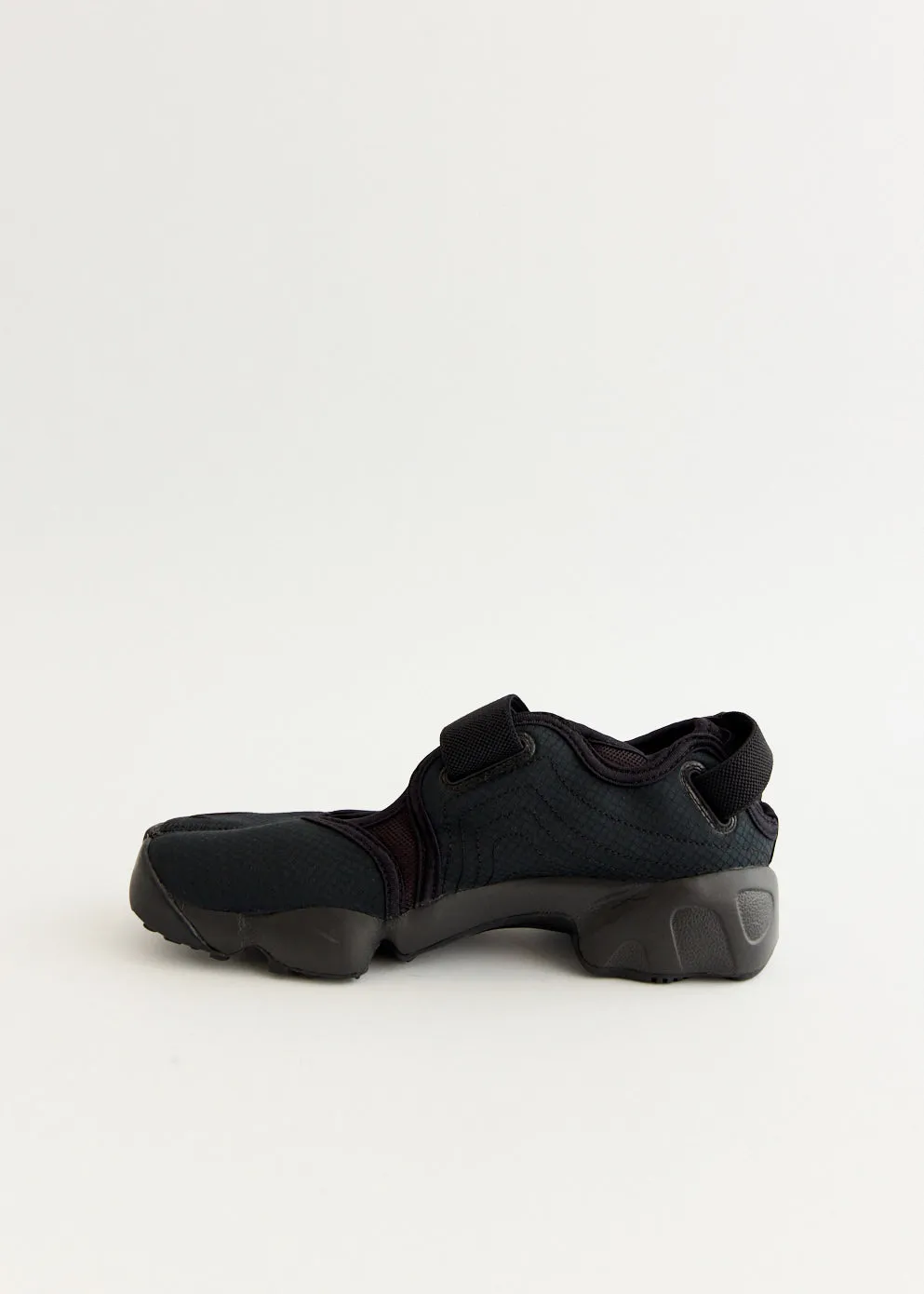 Smart Step Women's Air Rift Breathe 'Black' Sneakers