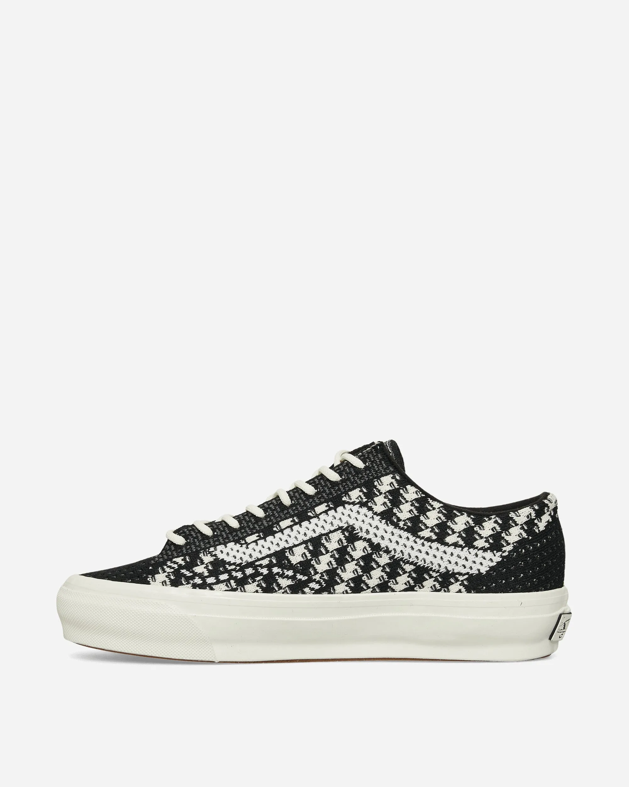 Elastic Cuff Soft Landing Old Skool 36 LX EK Sneakers Black / Pewter