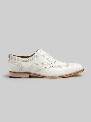 Versatile Wear Seasonal Oxfords Adrian Wingtip Oxford - White