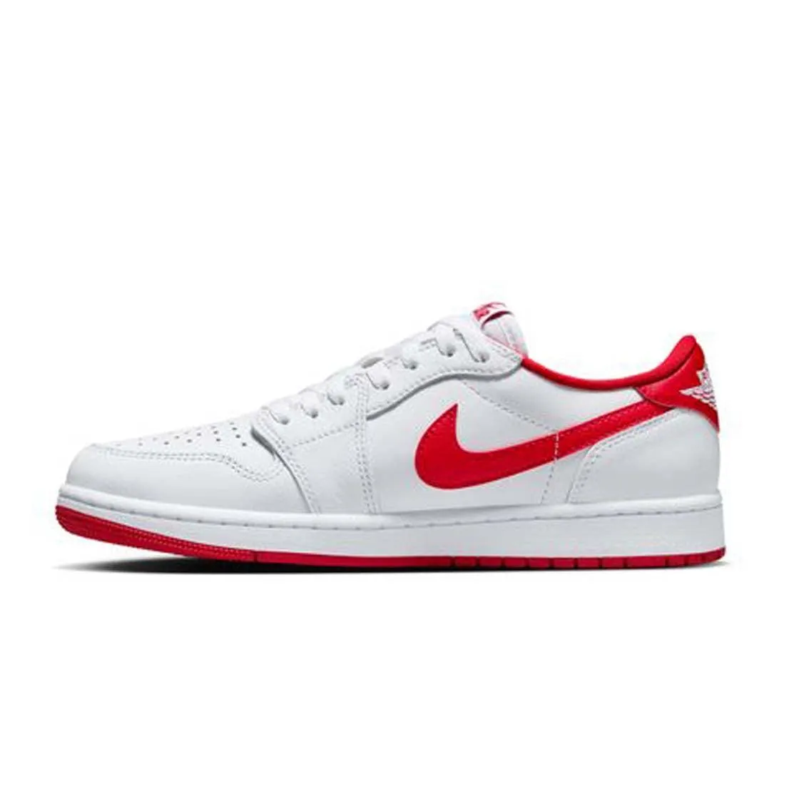 Running Style Air Jordan 1 Retro Low OG 'University Red'