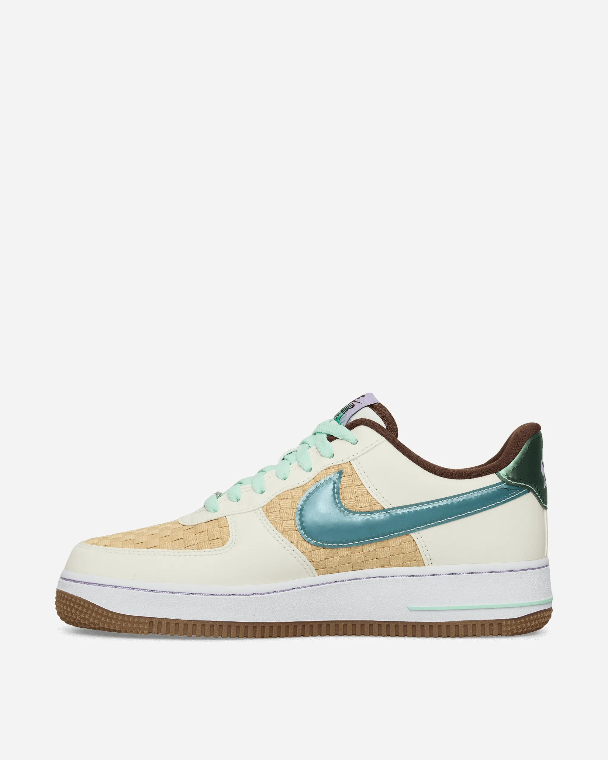 Light Pace ShockAbsorbing Air Force 1 Sneakers Sesame / White