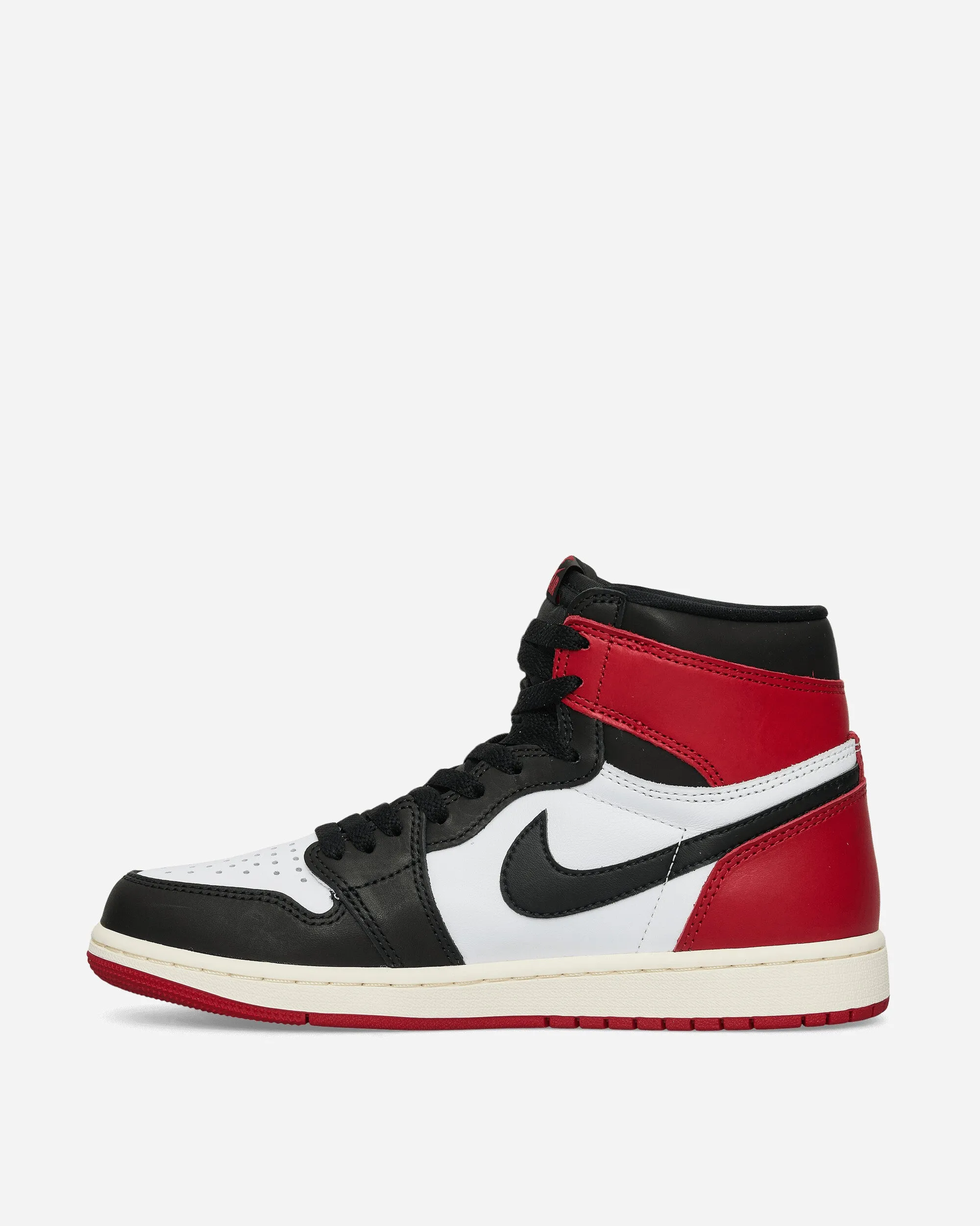 Air Jordan 1 High OG Sneakers Black Toe Short Trip Joint Relief