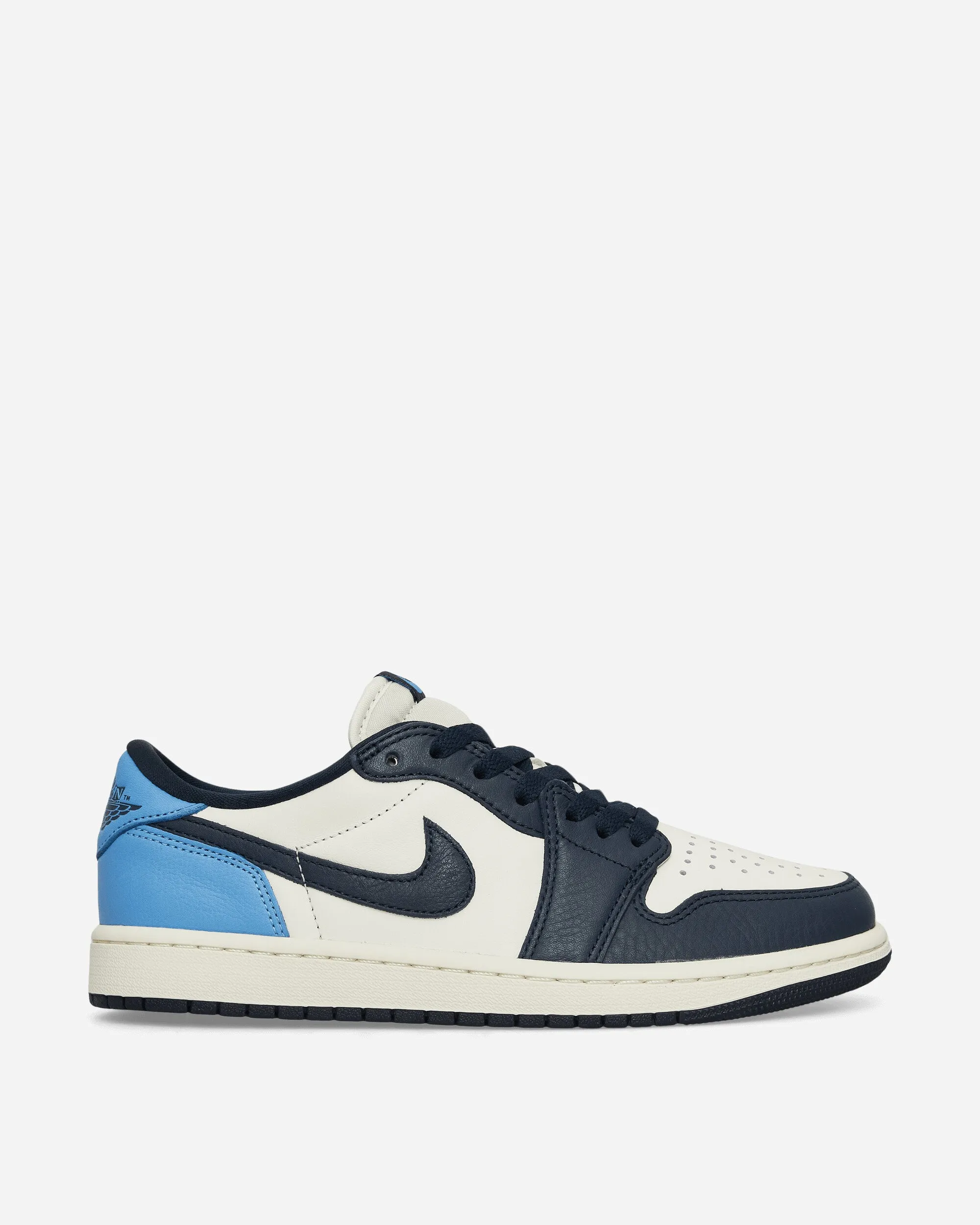 Reinforced Seams Air Jordan 1 Low Sneakers Obsidian