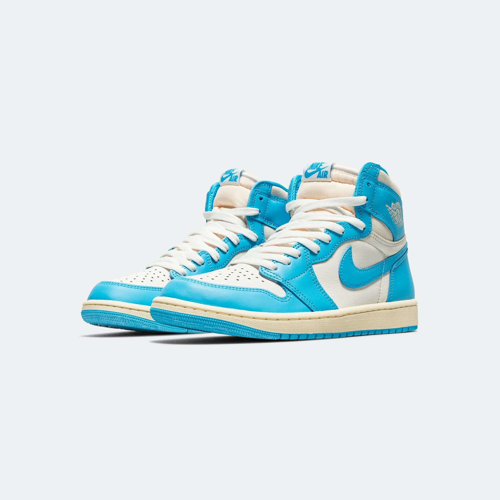 Air Jordan 1 Retro High OG - Dark Powder Blue/Sail Comfort Edge Enhanced Stability