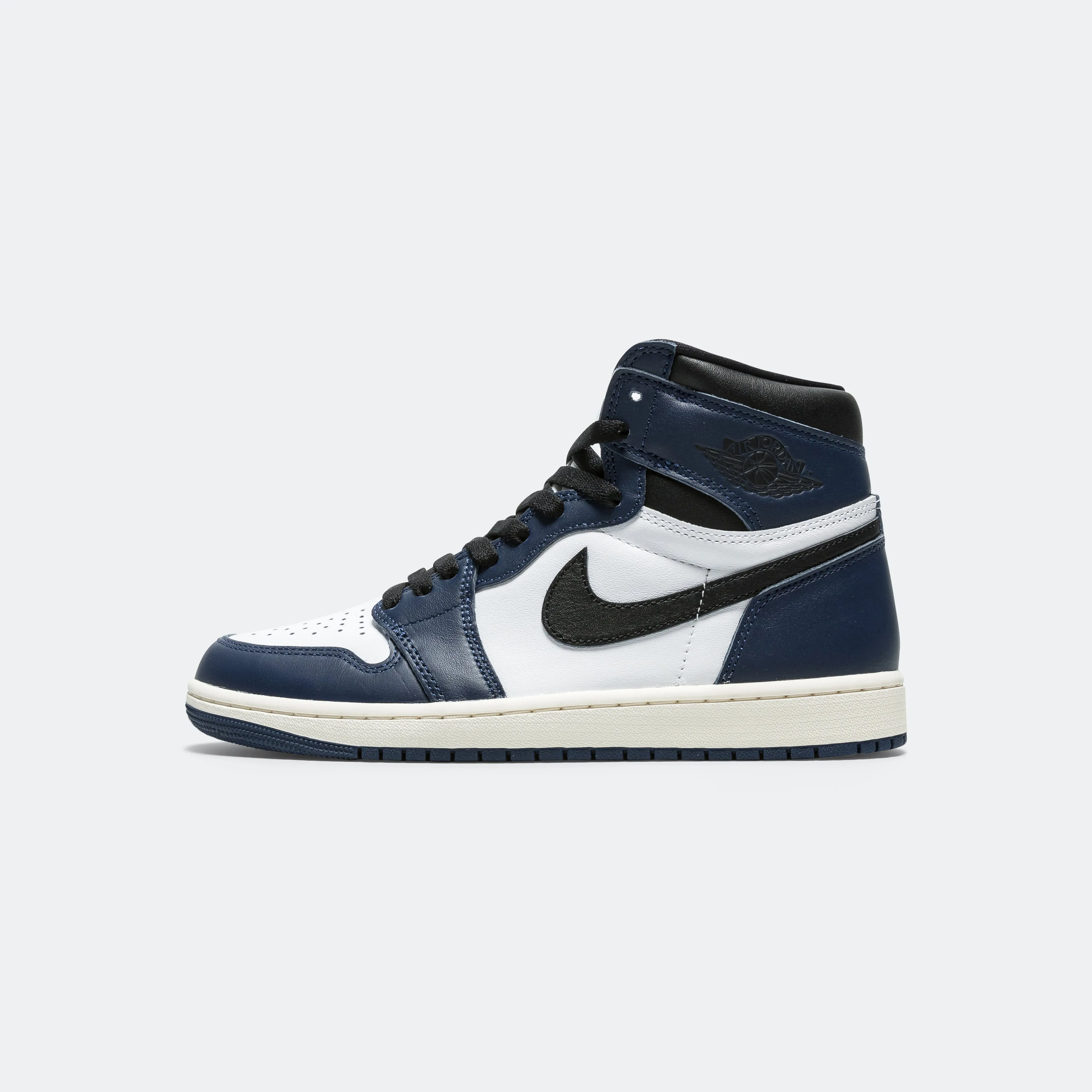 Air Jordan 1 Retro High OG (GS) - Midnight Navy/Black-White-Sail Soft Collar