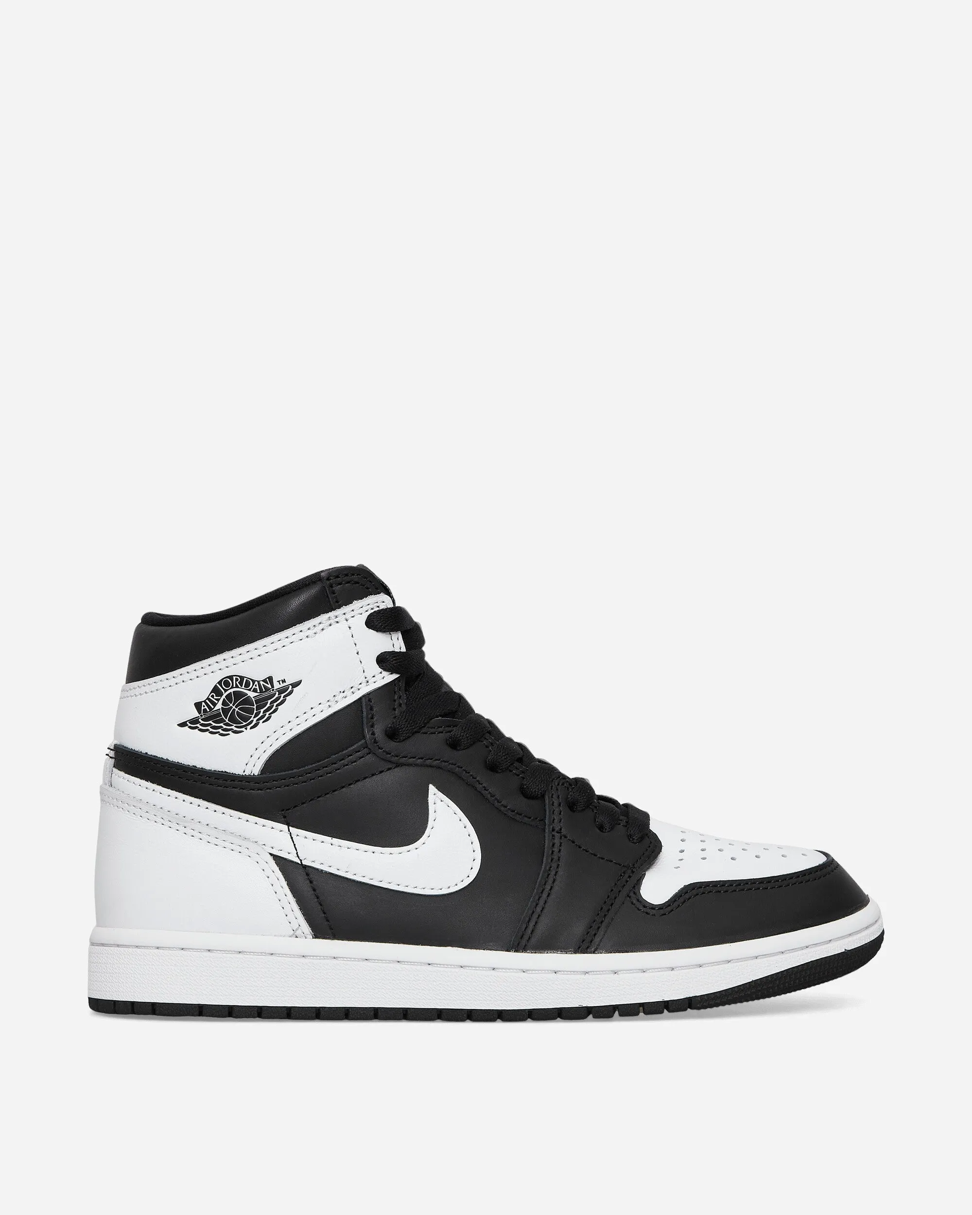 City Step Air Jordan 1 Retro High Sneakers Black / White
