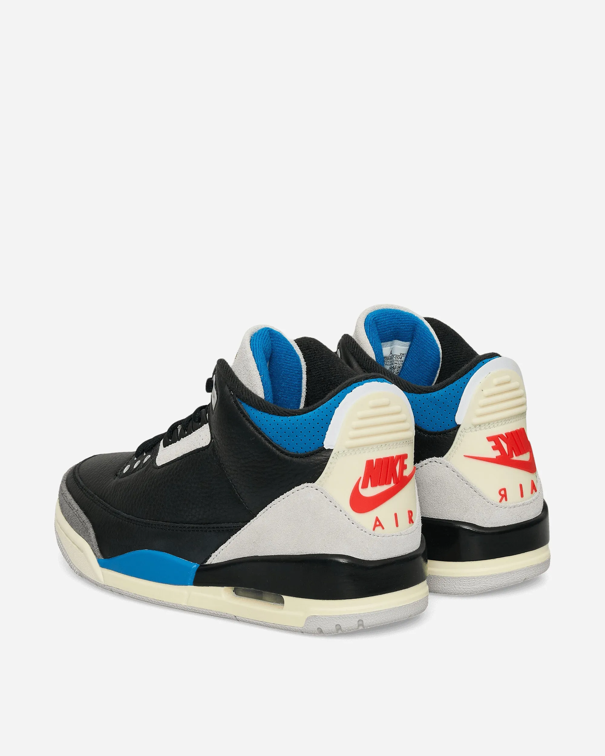 Air Jordan 3 Retro OG 'Rare Air' Sneakers Black / Chile Red / Military Blue Step Relief Easy Slip-On