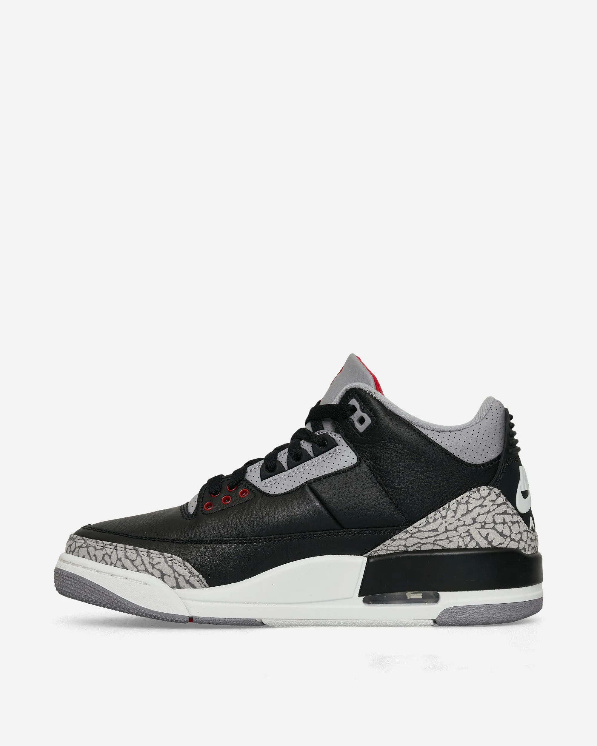 Street Smart Step Flow Air Jordan 3 Retro Sneakers Black Cement