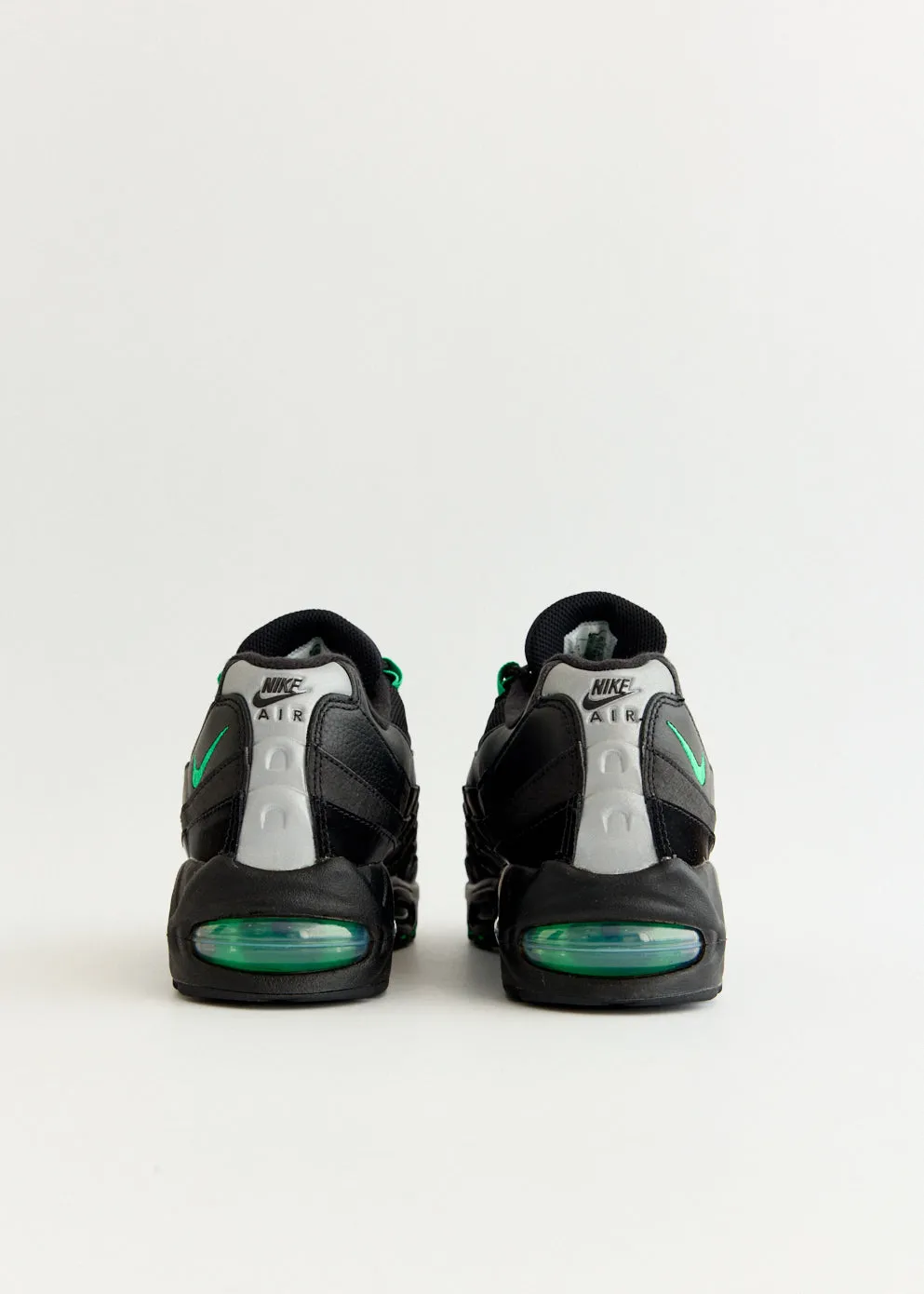 Air Max 95 OG 'Black Green Shock' Sneakers Effortless Look