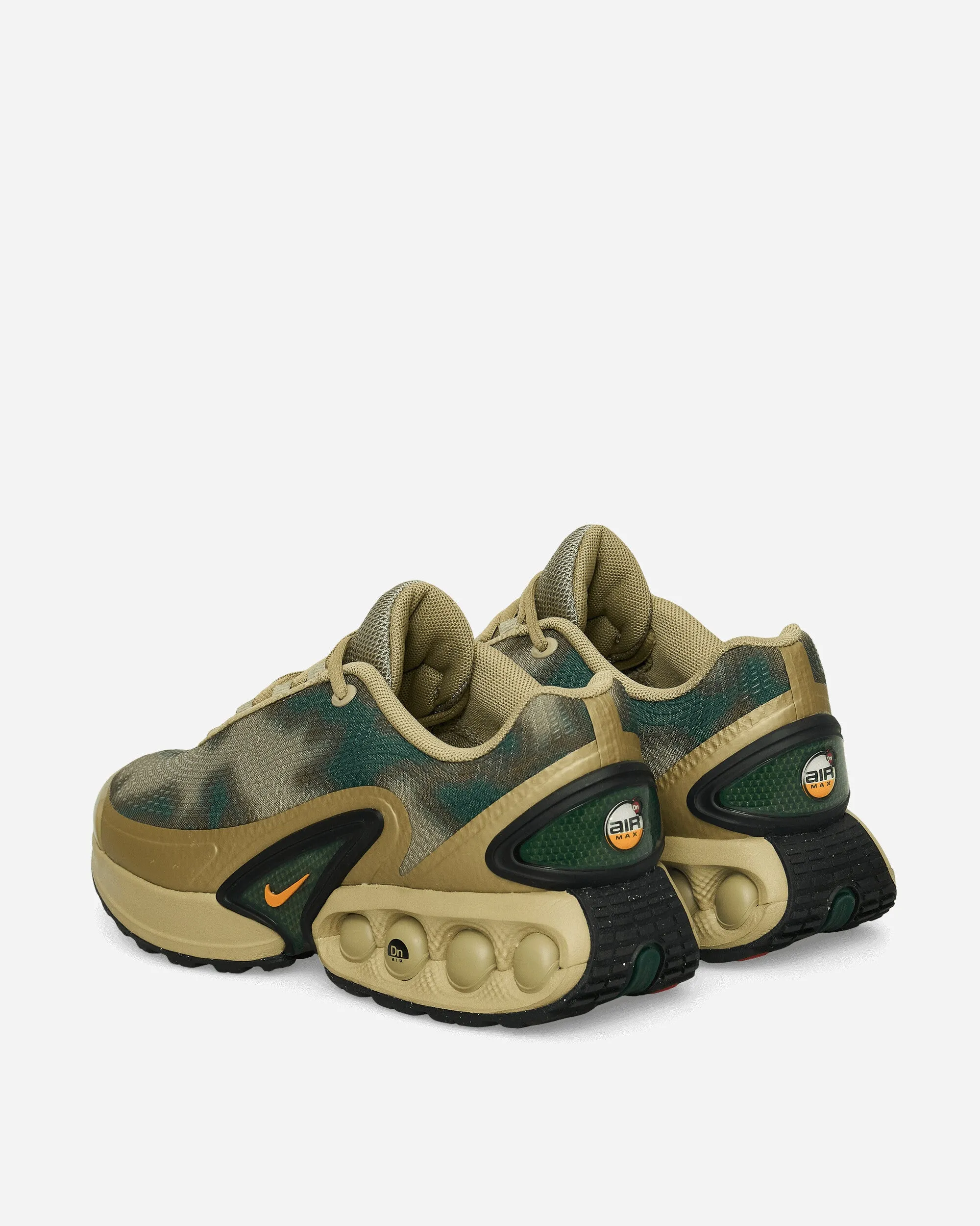 Air Max DN Sneakers Neutral Olive / Bright Ceramic Flexible Midsole Pattern Play