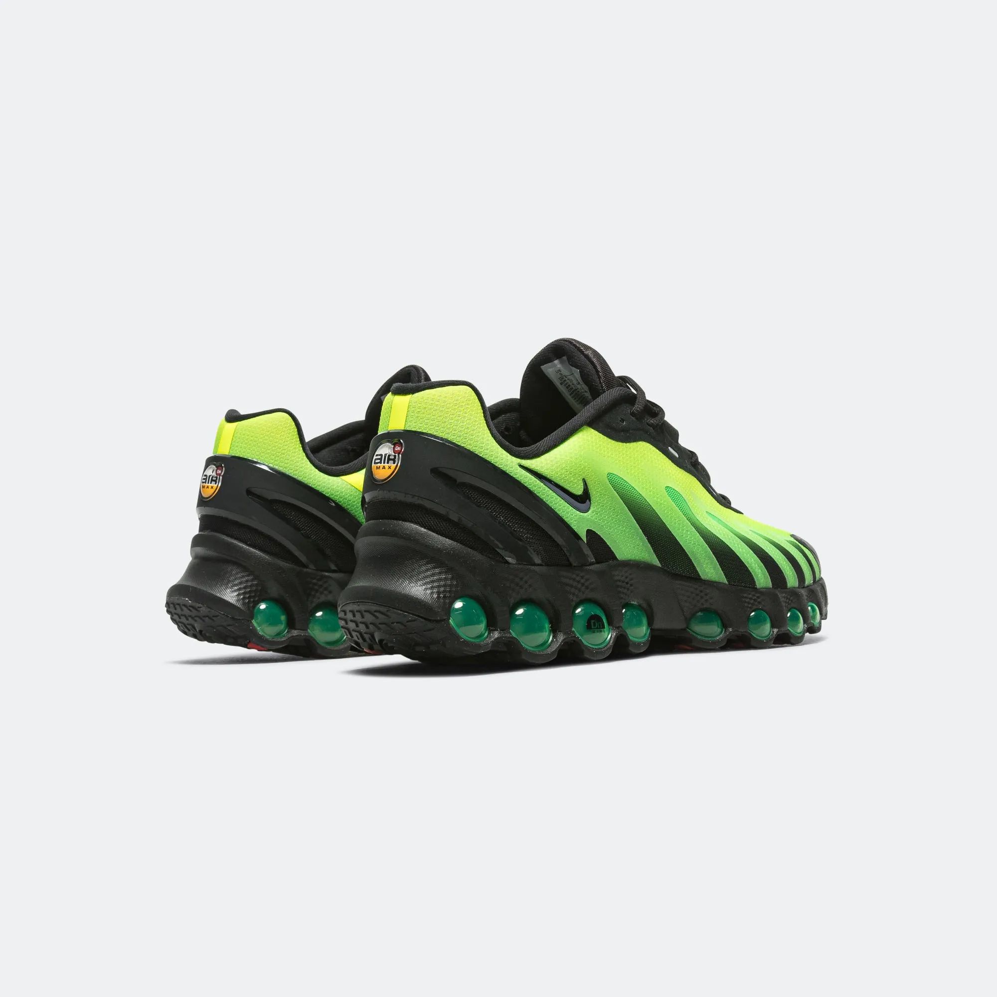 Air Max DN8 - Black/Green Strike-Volt Ultra-soft comfort