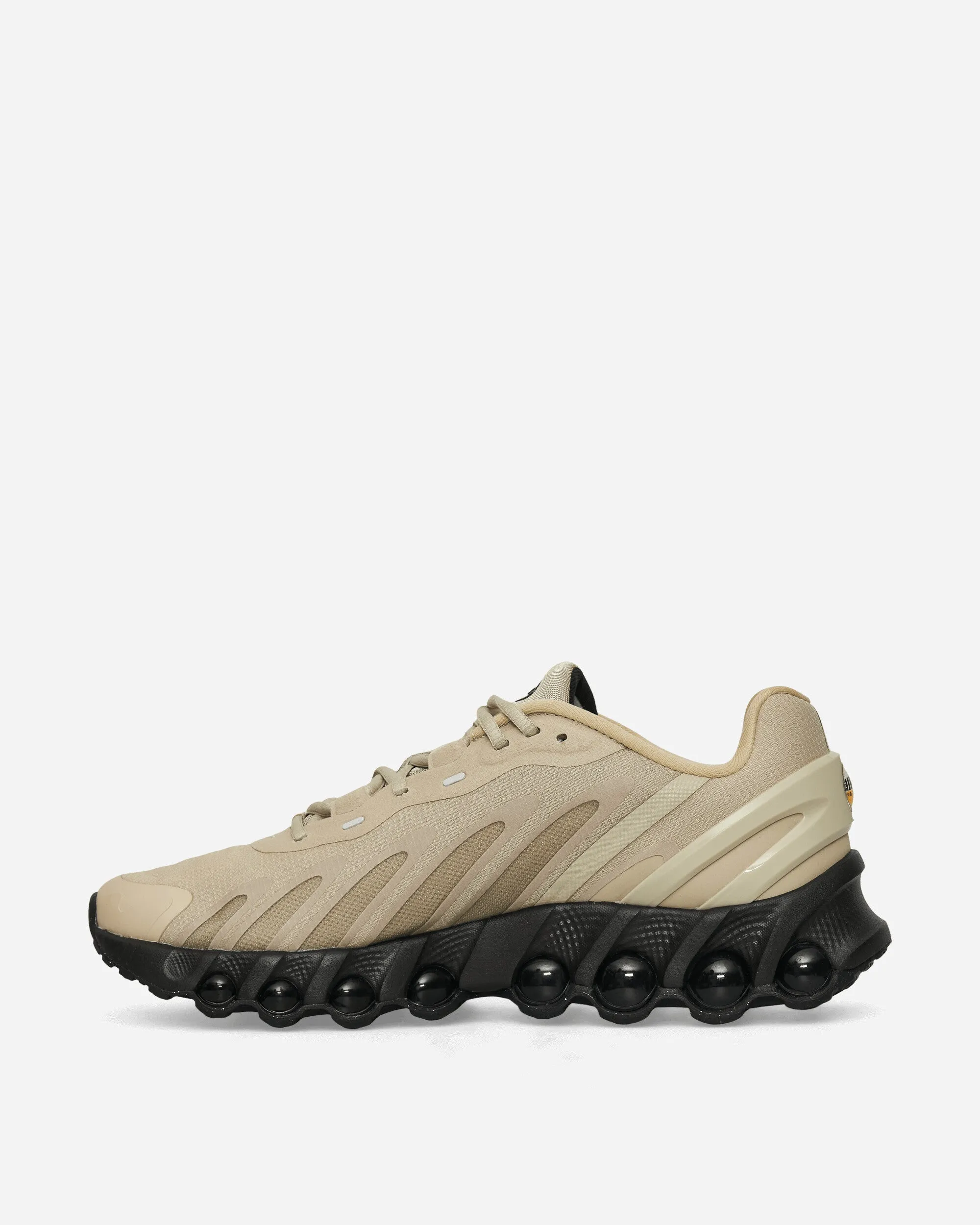 Lift Hike All-Purpose Use Air Max Dn8 Sneakers Desert Khaki