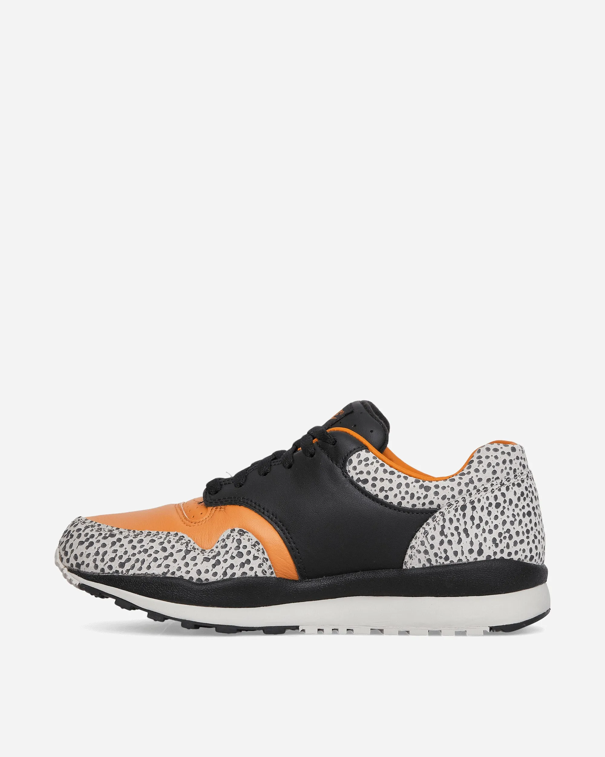 Air Safari Sneakers Black / Monarch Soft Move Ultra Breathable