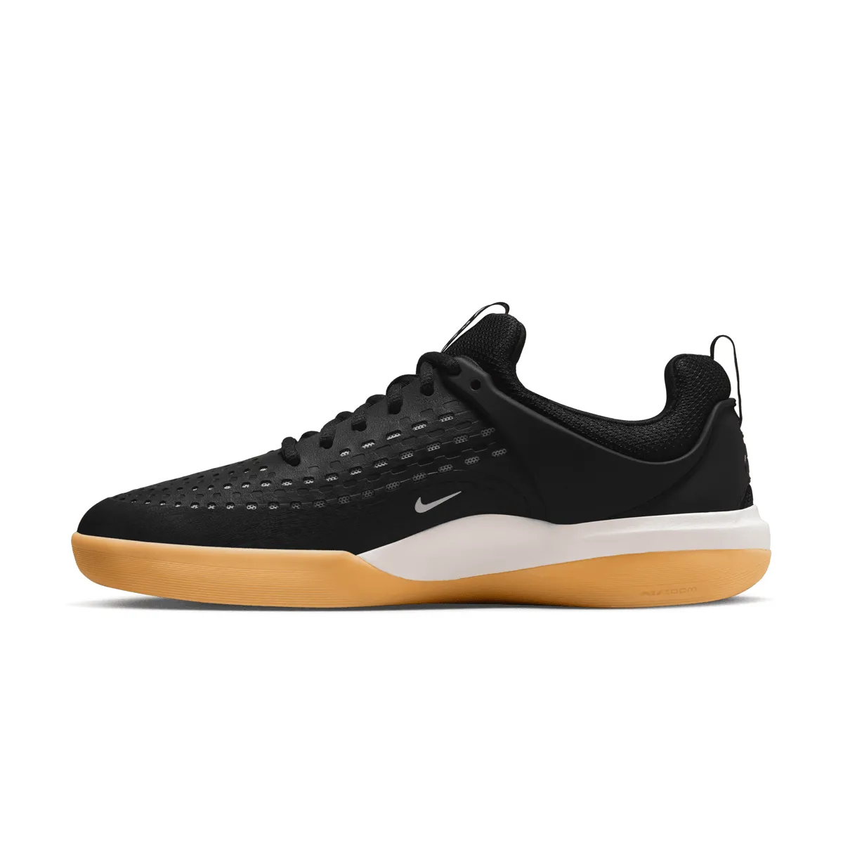 SB Nyjah 3 'Black Gum' Spring Ready