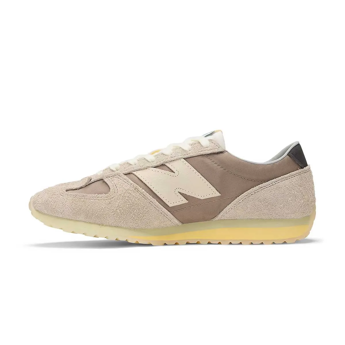 Lunch Jog Natural Fit 471 'Arid Stone Raincloud'