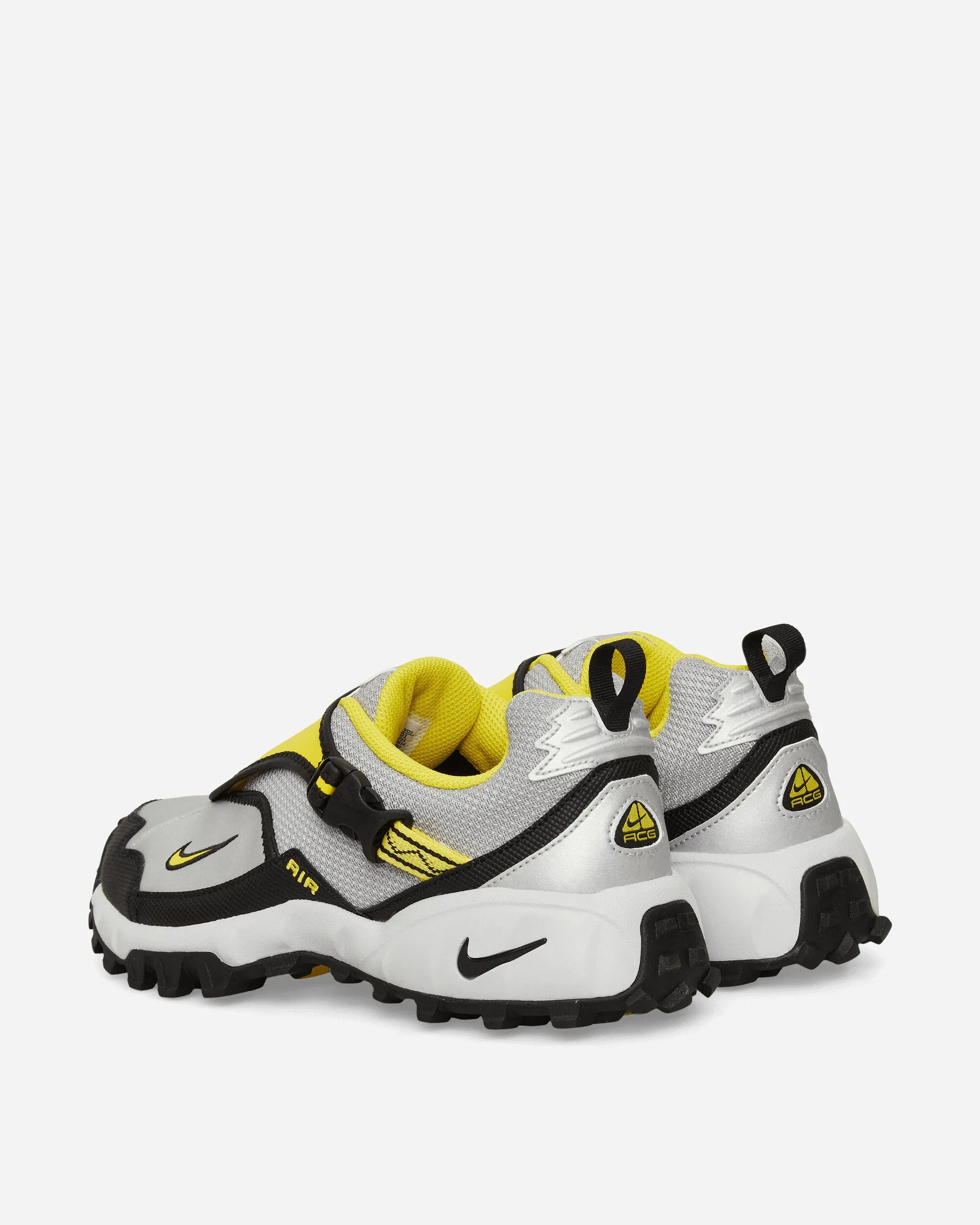Street Smart Fresh Style ACG Phassad Sneakers Black / Yellow Zest