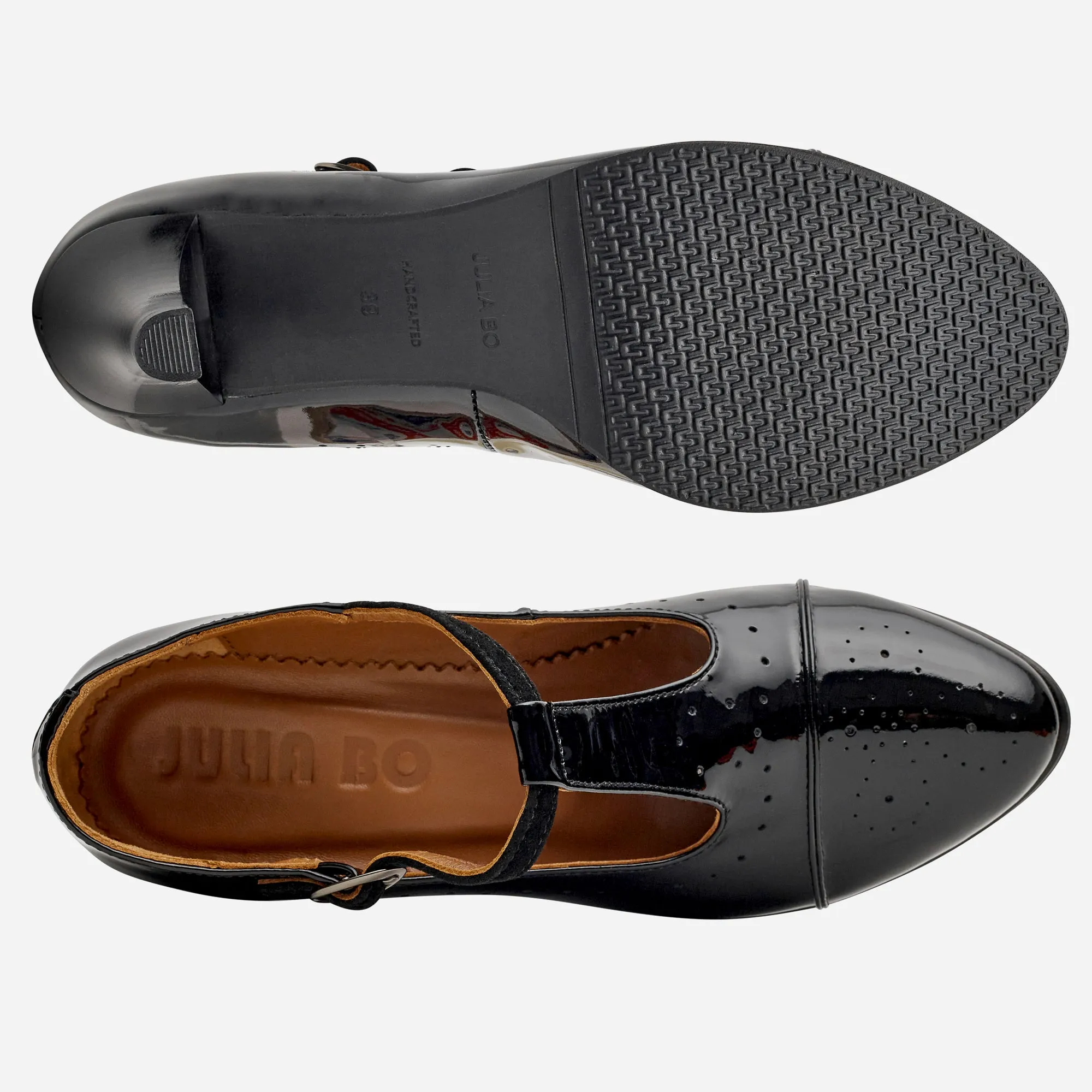 Amy Heels - Mary Janes Sculpted durability