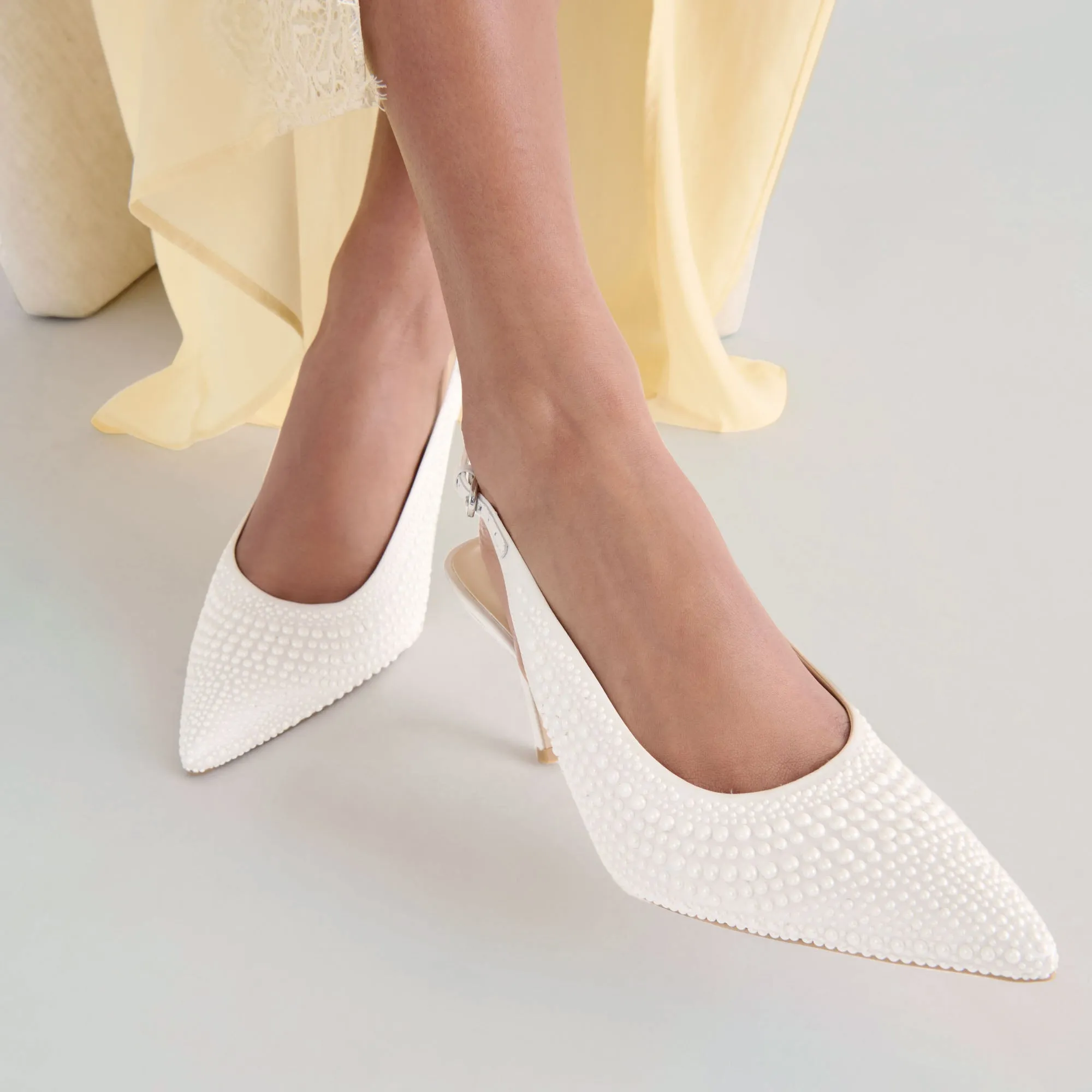 Stable base ELASI PEARL HEELS TRUE WHITE SATIN