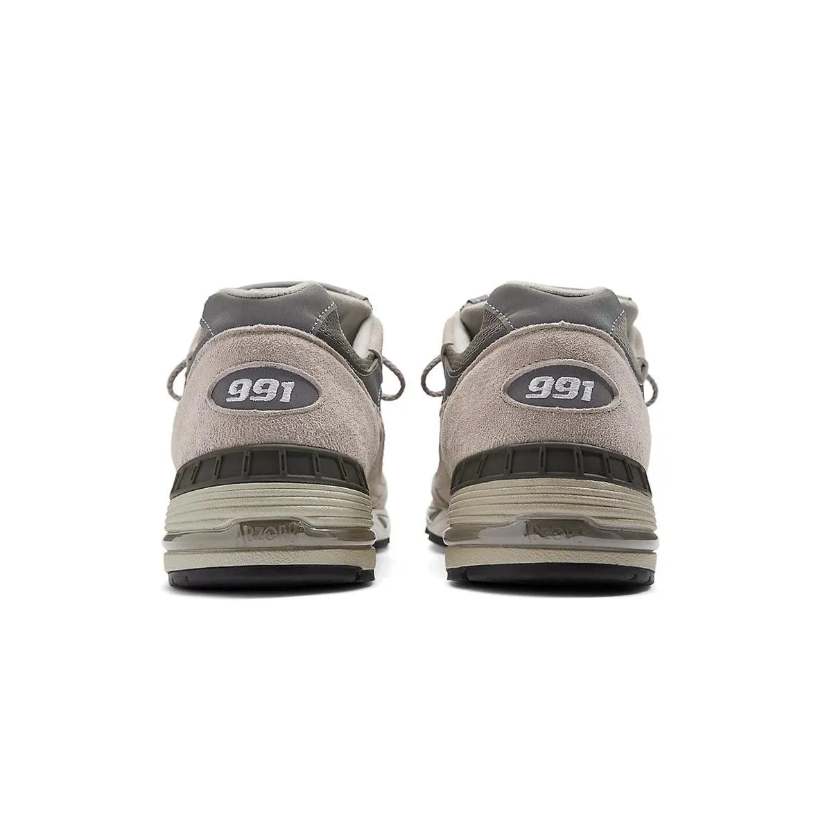 in UK 991v1 'Grey' Easy Fit