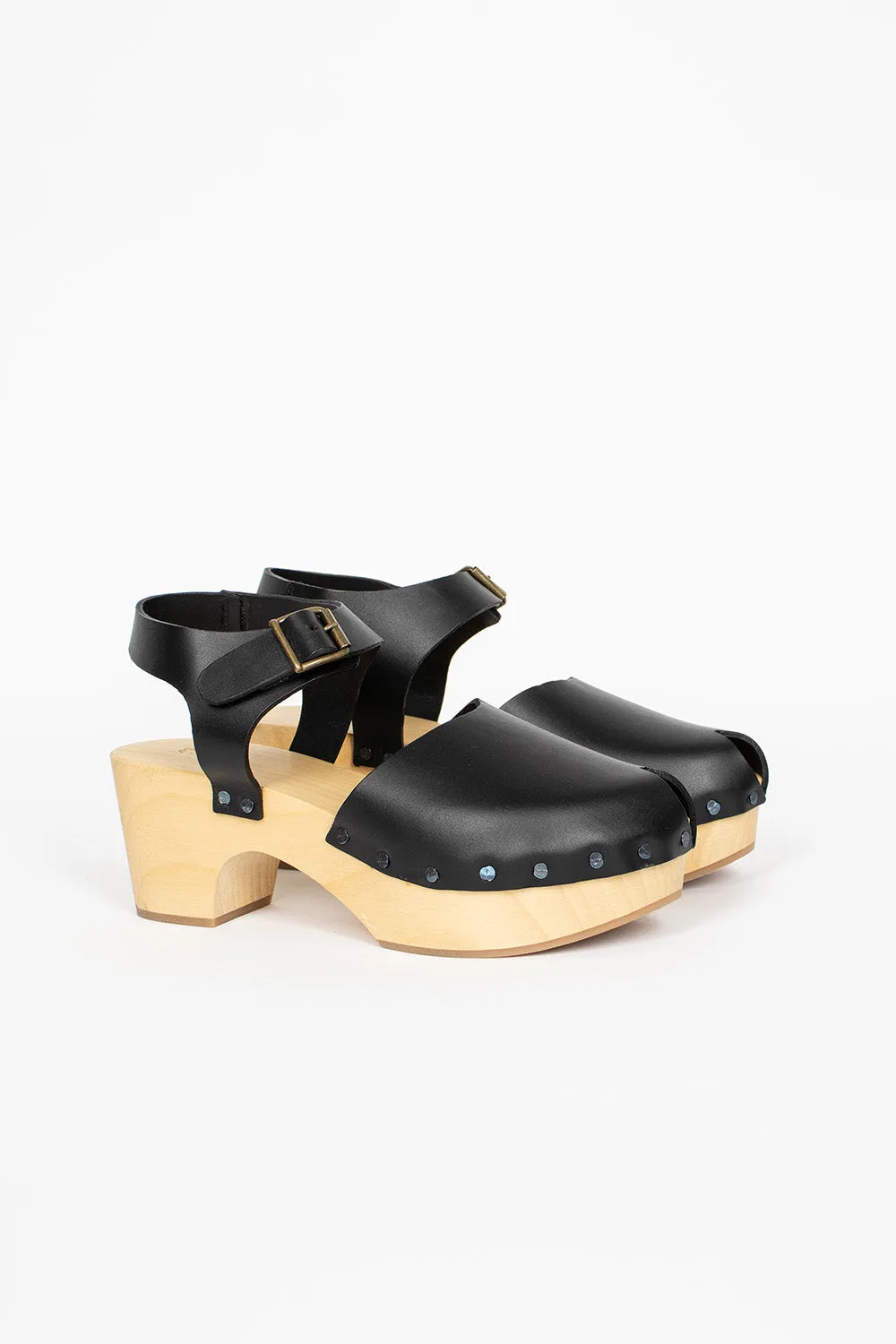 Leather Clogs Black Ice Step