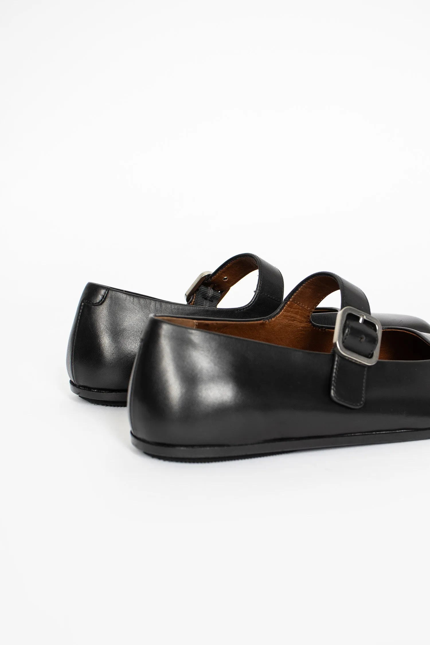 Block Jog Neutral Wear Appiedi Mary Jane Flat Black