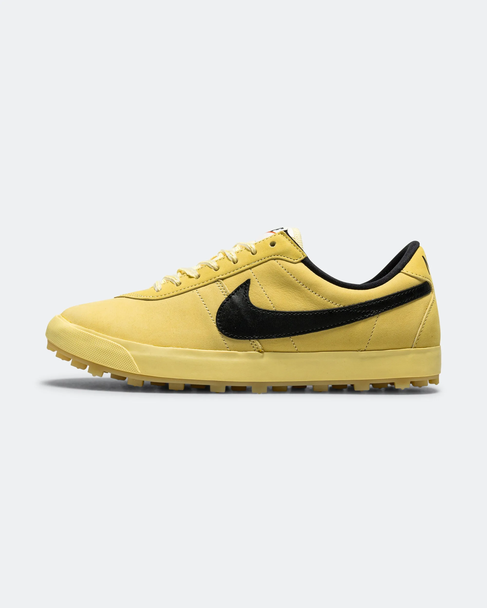 Astrograbber QS - Soft Yellow/Black-Sail-Safety Orange On Foot
