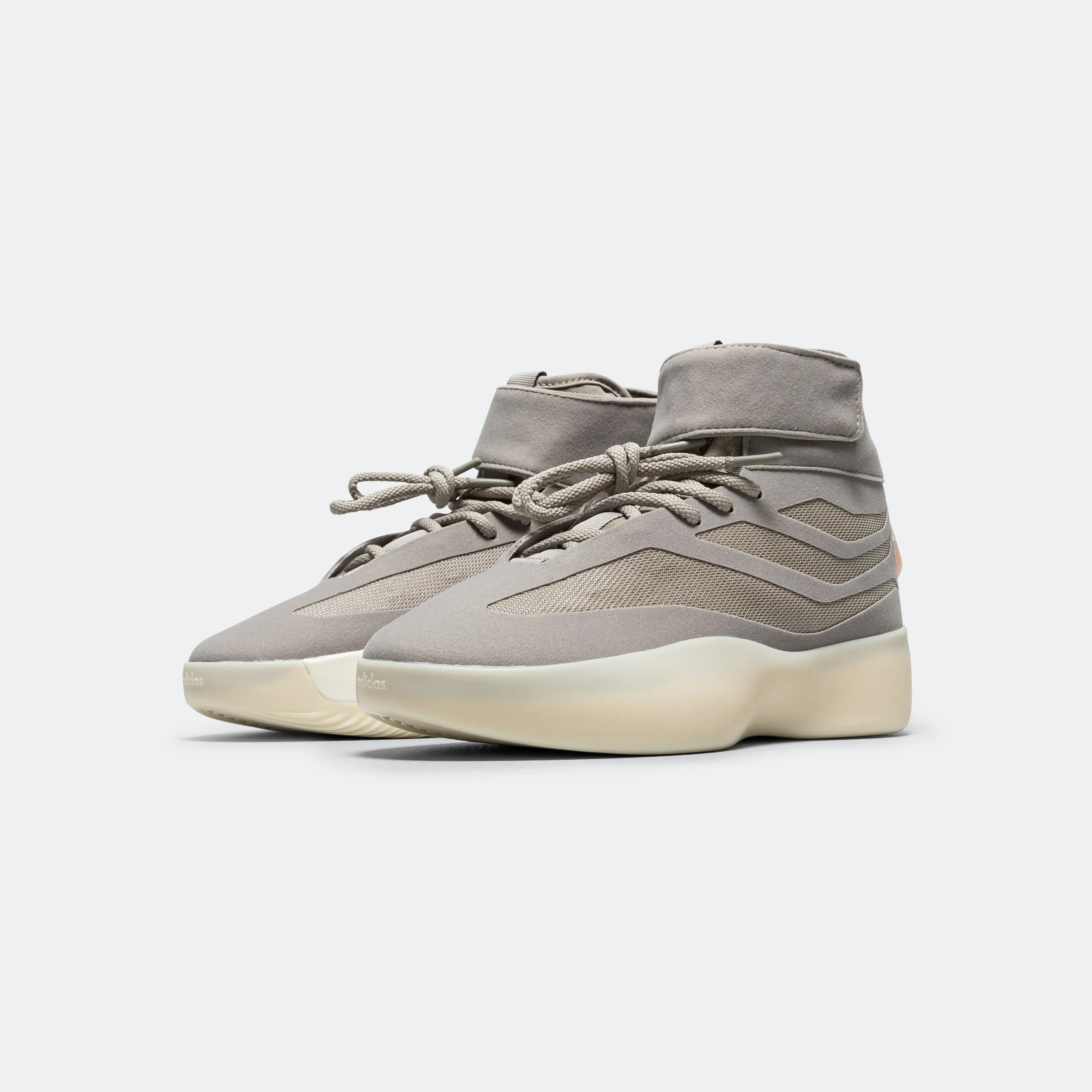 Athletics II Basketball High - Putty Beige/Putty Beige All   Day Wear