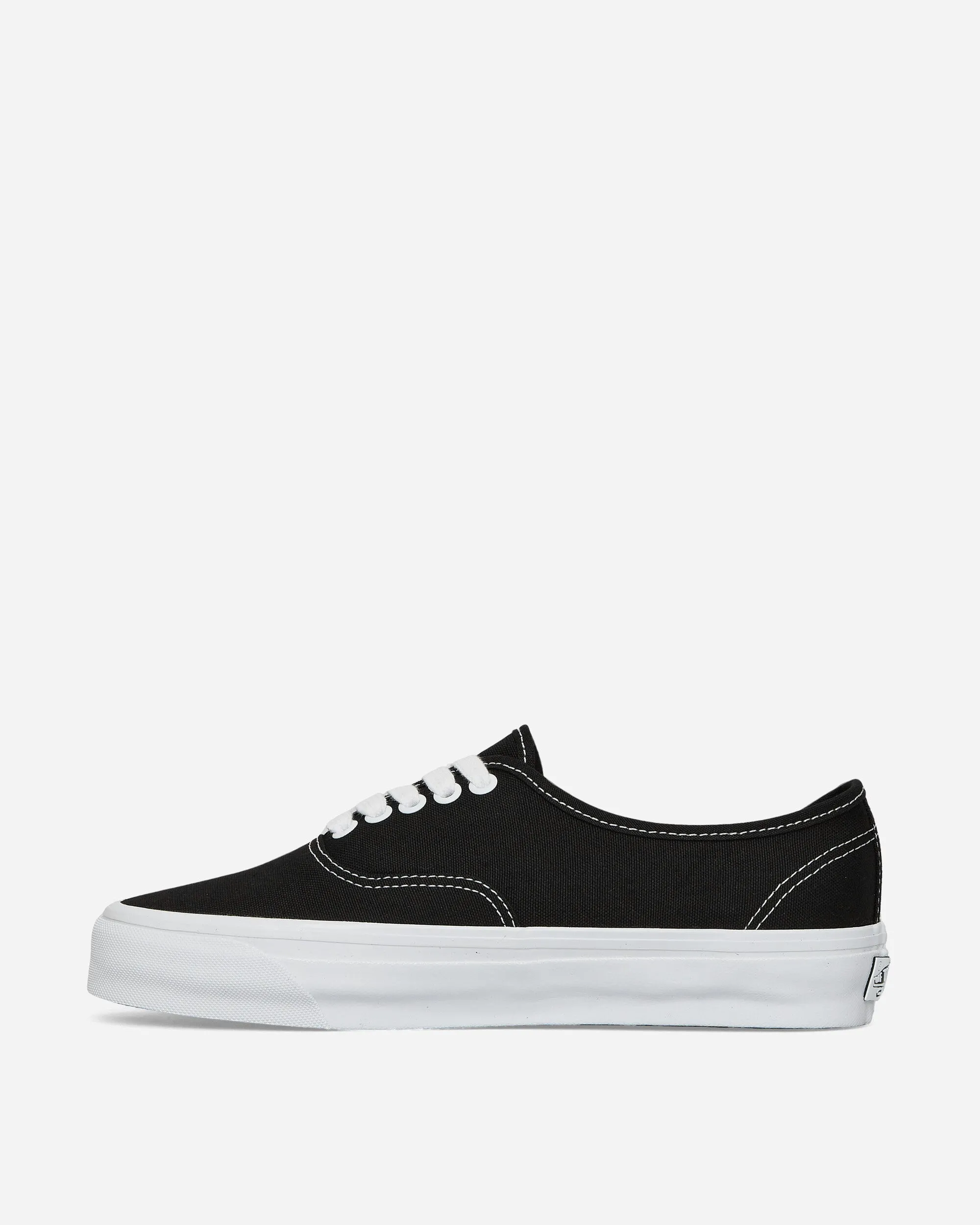 Authentic LX Reissue 44 Sneakers Black Travel Essential Wave Step