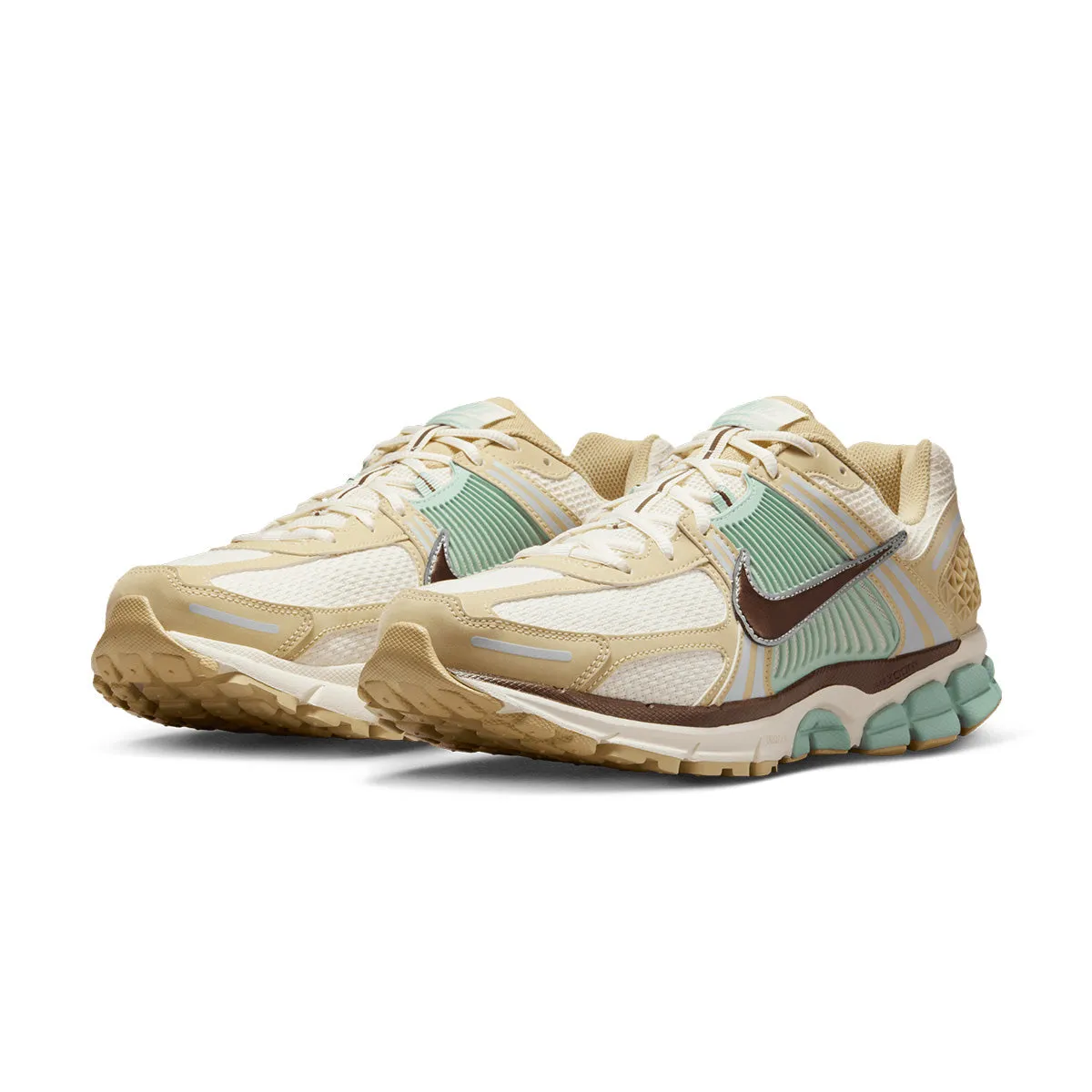Zoom Vomero 5 SE 'Team Gold Seafoam' Smooth ride