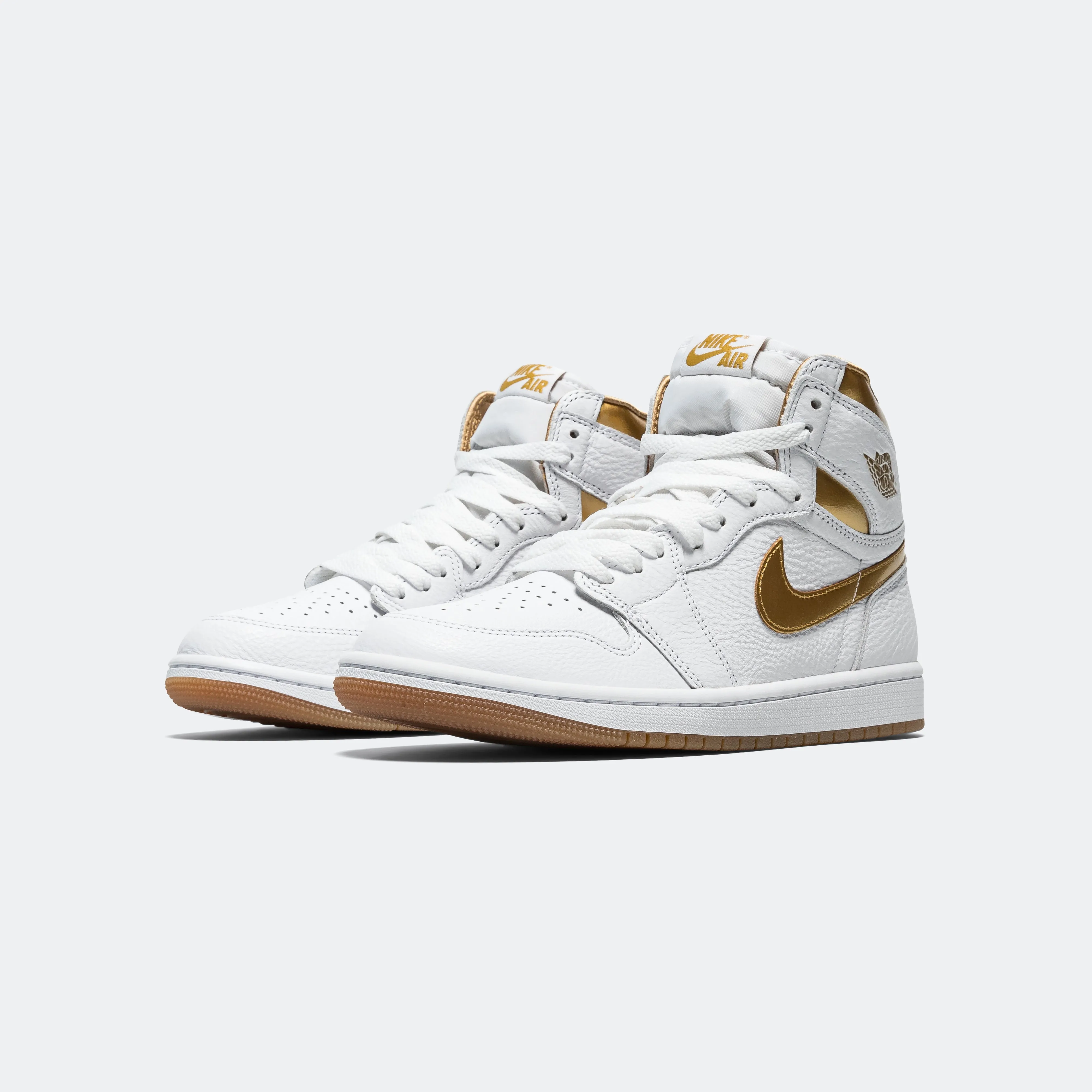 Slim Frame Temperature control Womens Air Jordan 1 Retro High OG - White/Metallic Gold-Gum Light Brown