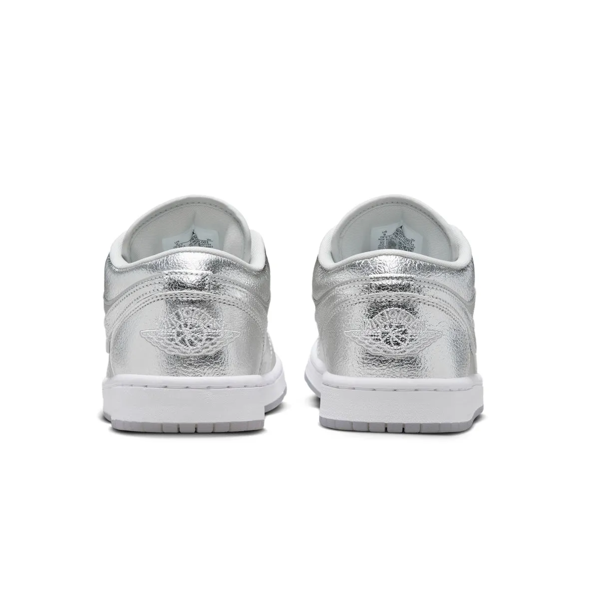 Travel Must CanvasMaterial Wmns Air Jordan 1 Low SE 'Metallic Silver'