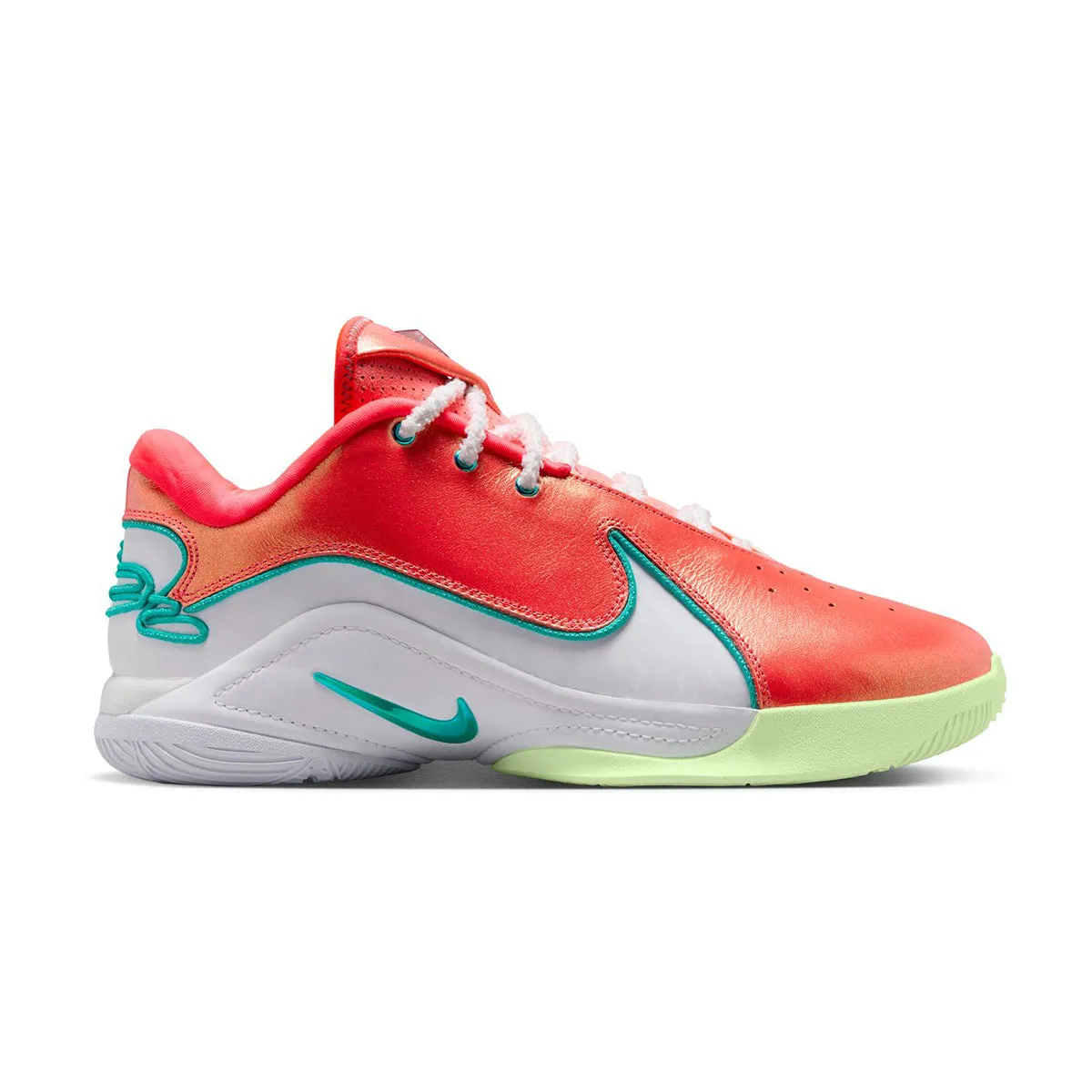 Daily Casual Lebron XXII Ep 'Christmas'