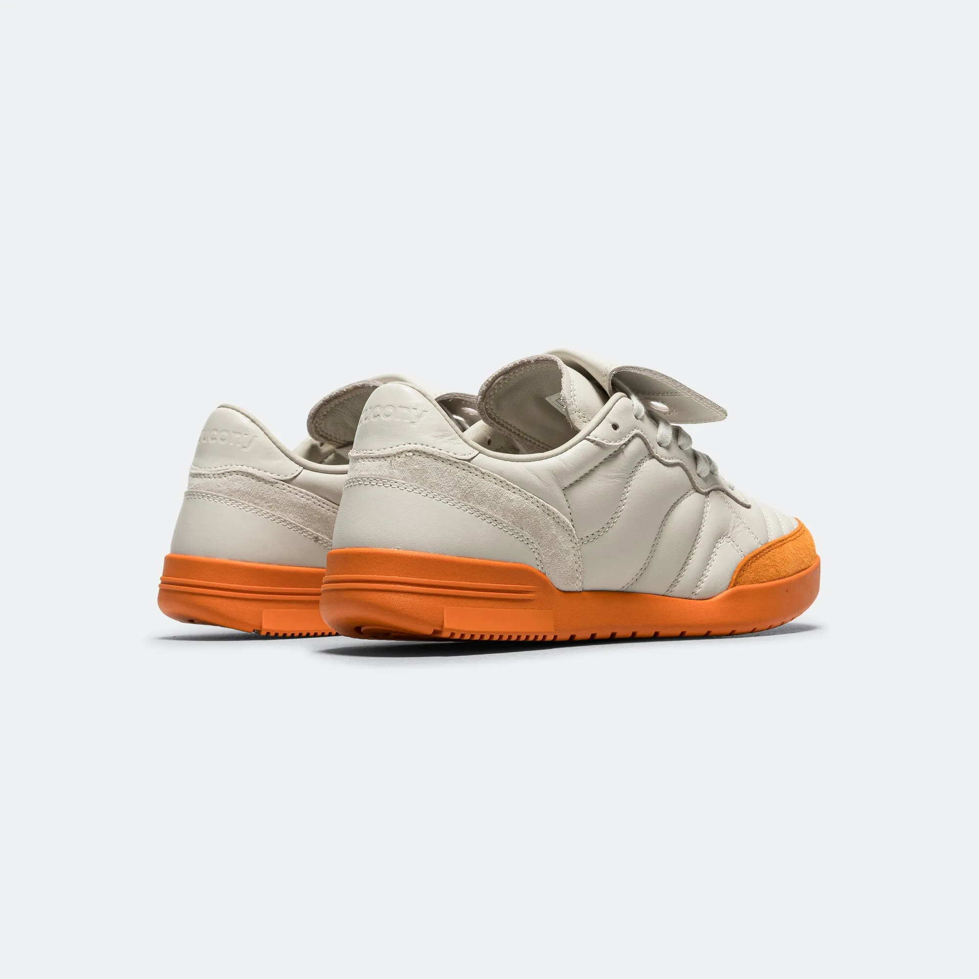 5861 SILO - Ivory/Clay Supportive Heel Counter