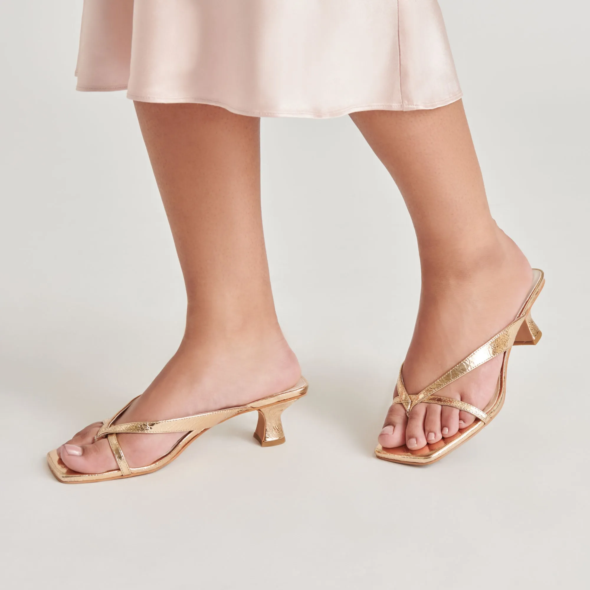 Romantic Heels BREVEL HEELS GOLD DISTRESSED LEATHER