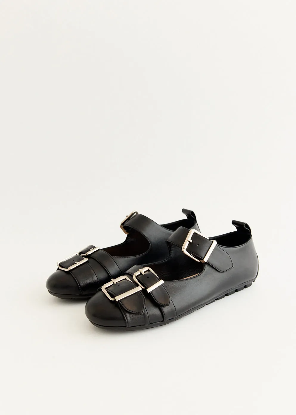 Relaxed Design Strap Buckle Ballerina Grip