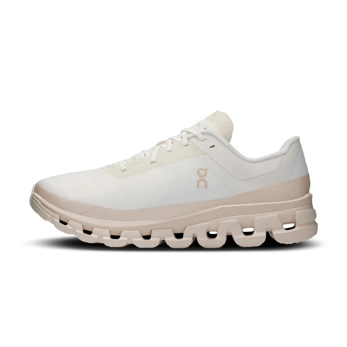 Subway Go   Bureau Borsche Wmns Cloudflow 4 'IKON White Moon'