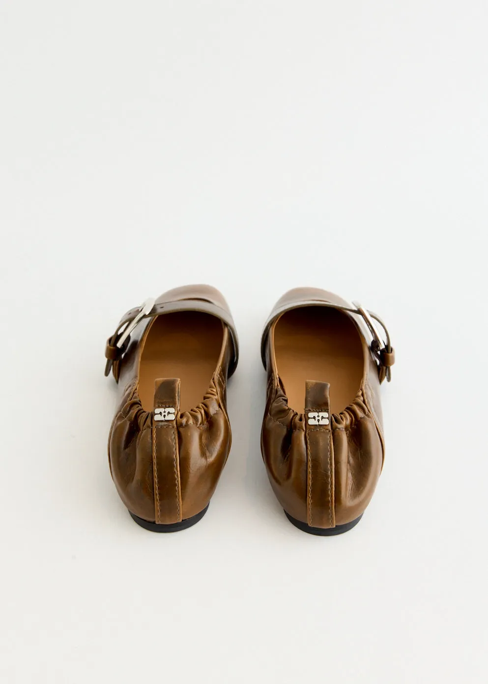 Breath Zone No Squeeze Butterfly Strap Ballerinas