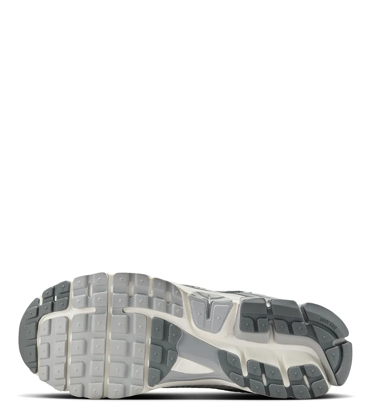 Bold piece Nike Zoom Vomero 5 White Silver