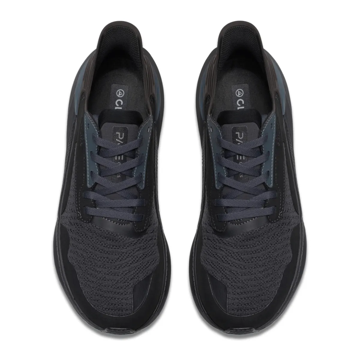 Chic Basics Weekend Trip Clarks Men's Pace Black Mesh