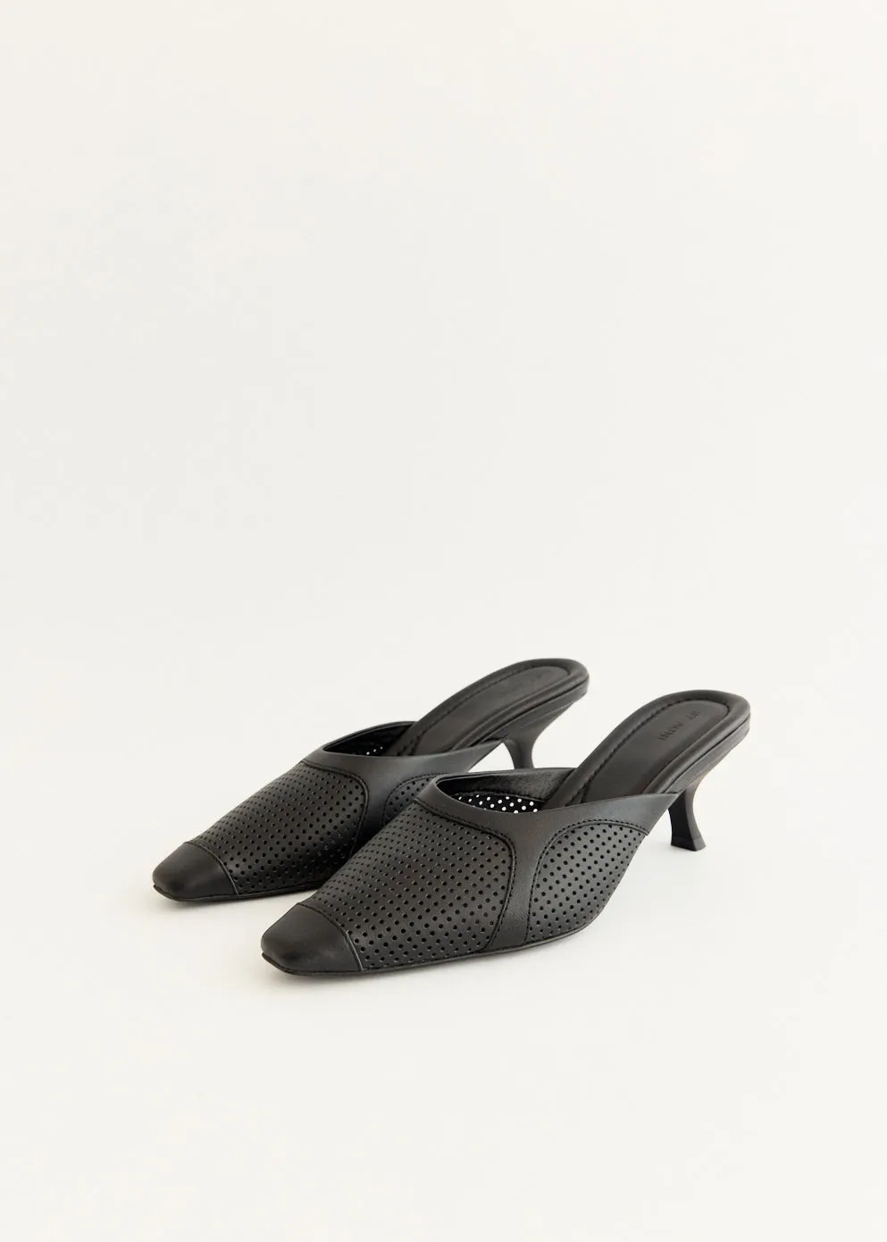 Tropical Feel Holiday Comfort Perforated Heel Walk Naturally